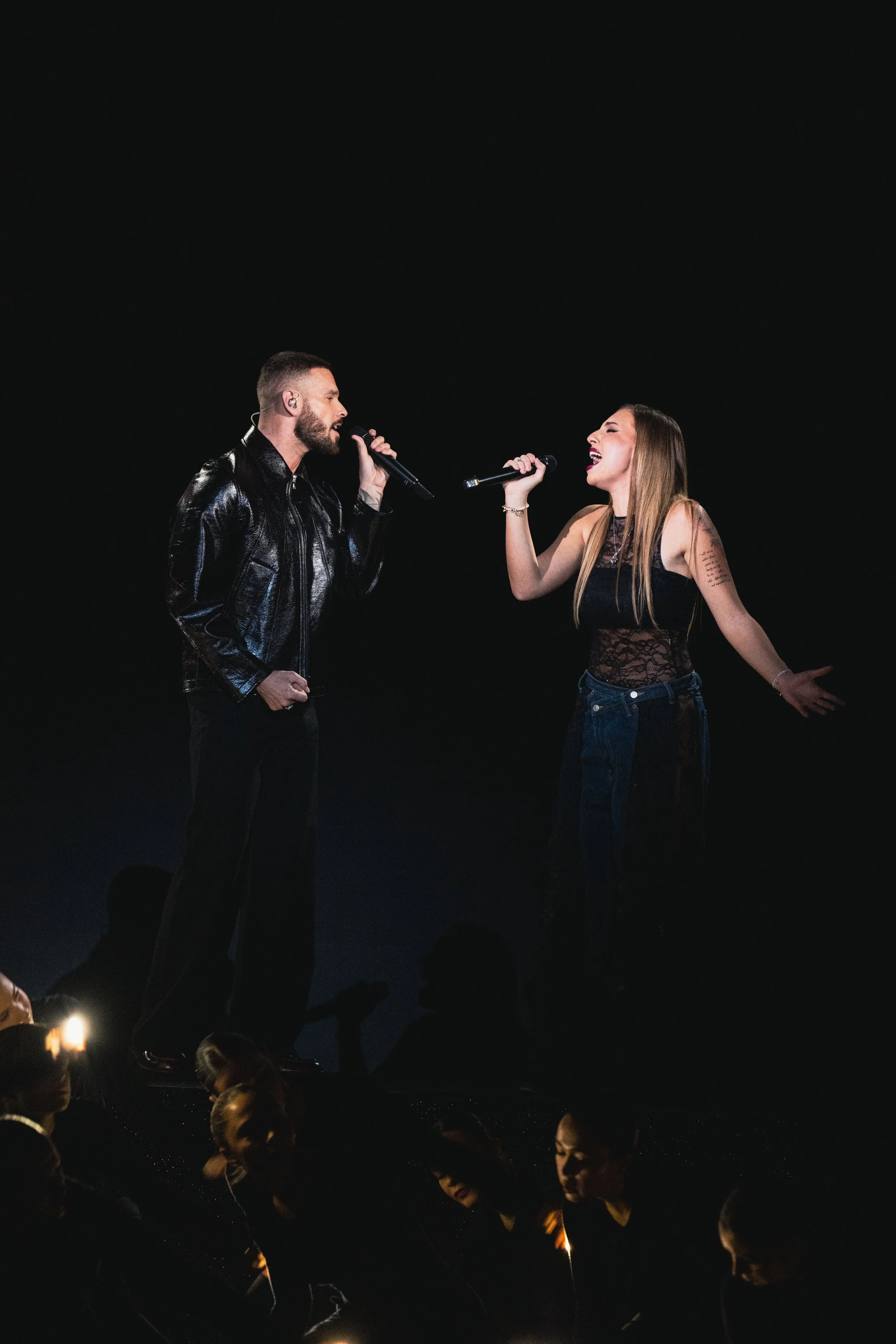 Léa et Matt Pokora chantent ensemble sur le plateau de la Star Academy