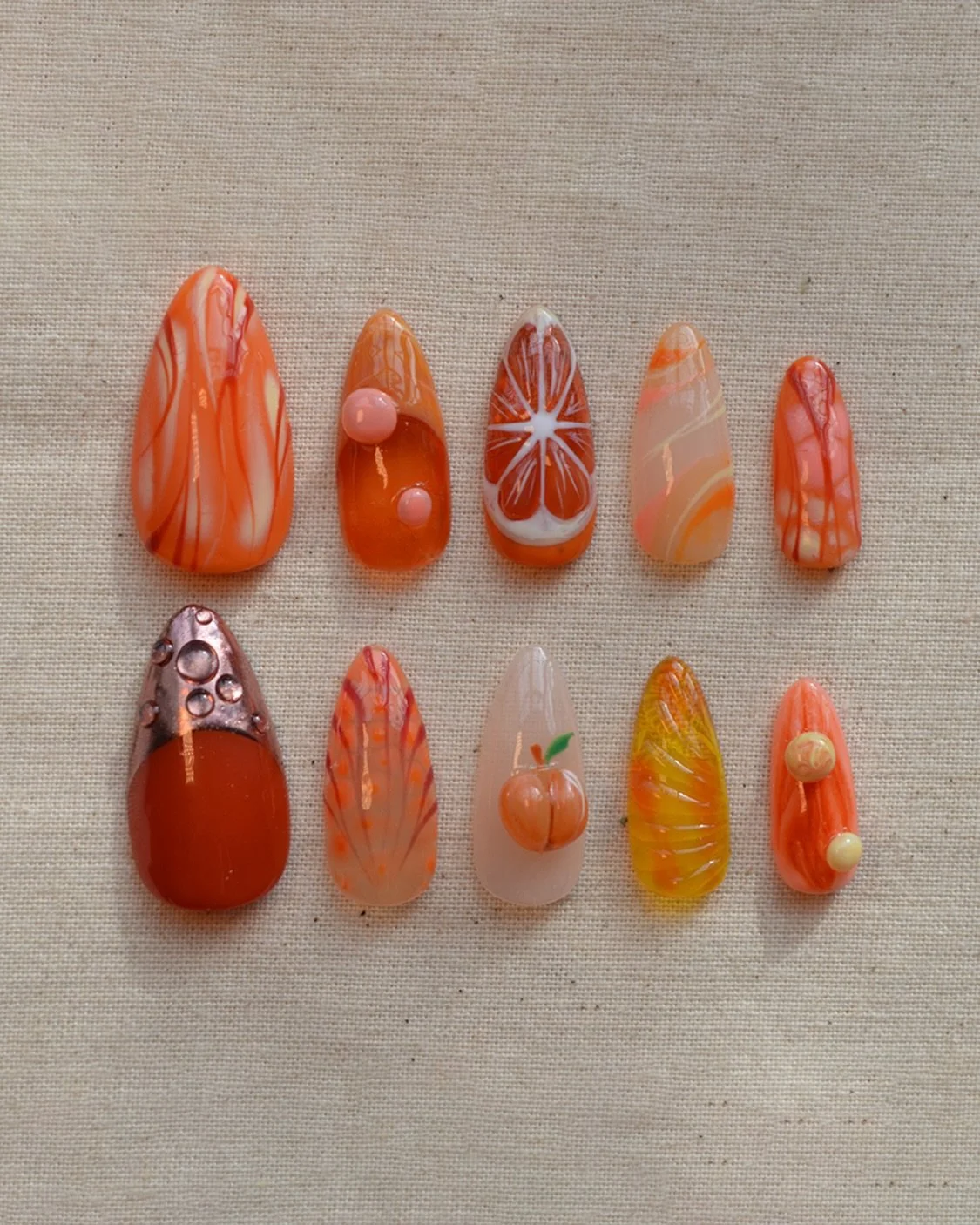 🍑🍊🌱

#pressons #londonnails #nails