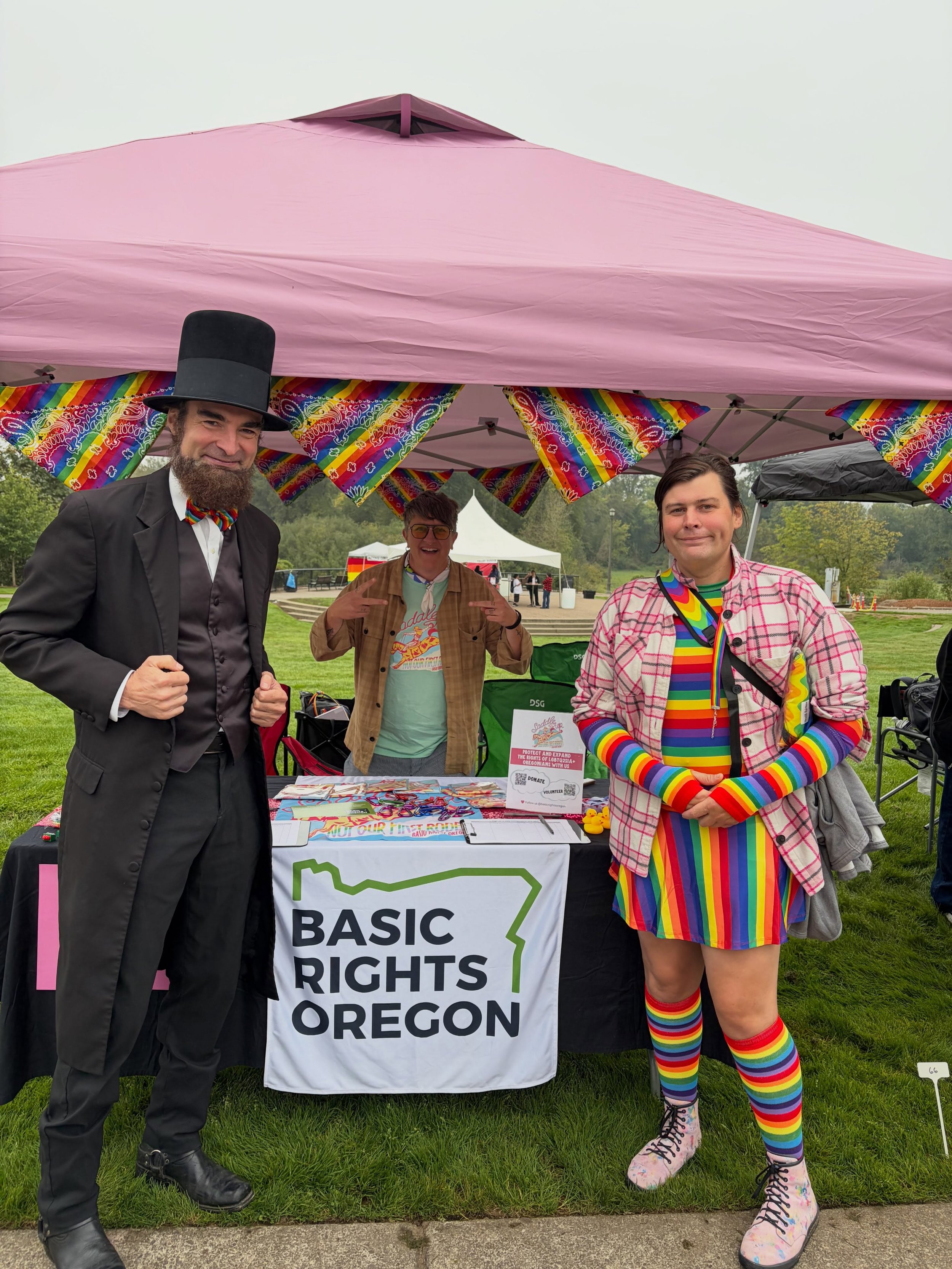 Why we celebrate Pride all year🦋💘

Thank you to all the awesome folks that connected with us at Salem Pride (shout out Honest Gay-be! 🎩)