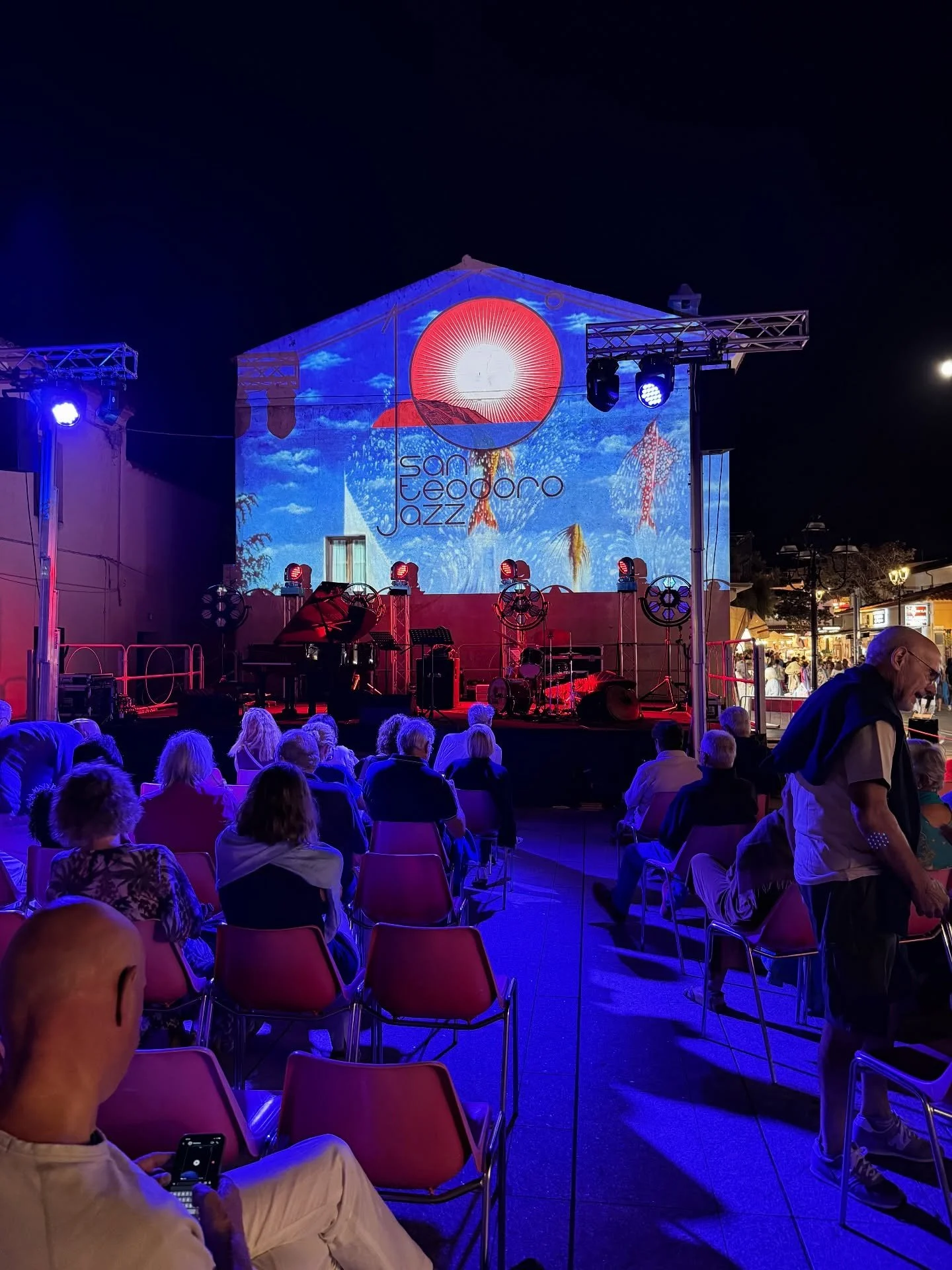 24ish hrs in Italy 
A pleasure to play with @dayna_stephens @domenicosanna_ @francesco_chi_nee_yo 

Thank you @santeodorojazz ❤️🙌