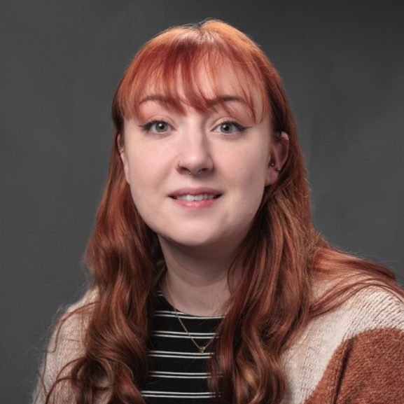 Emily Sands၊ MSN၊ APN
