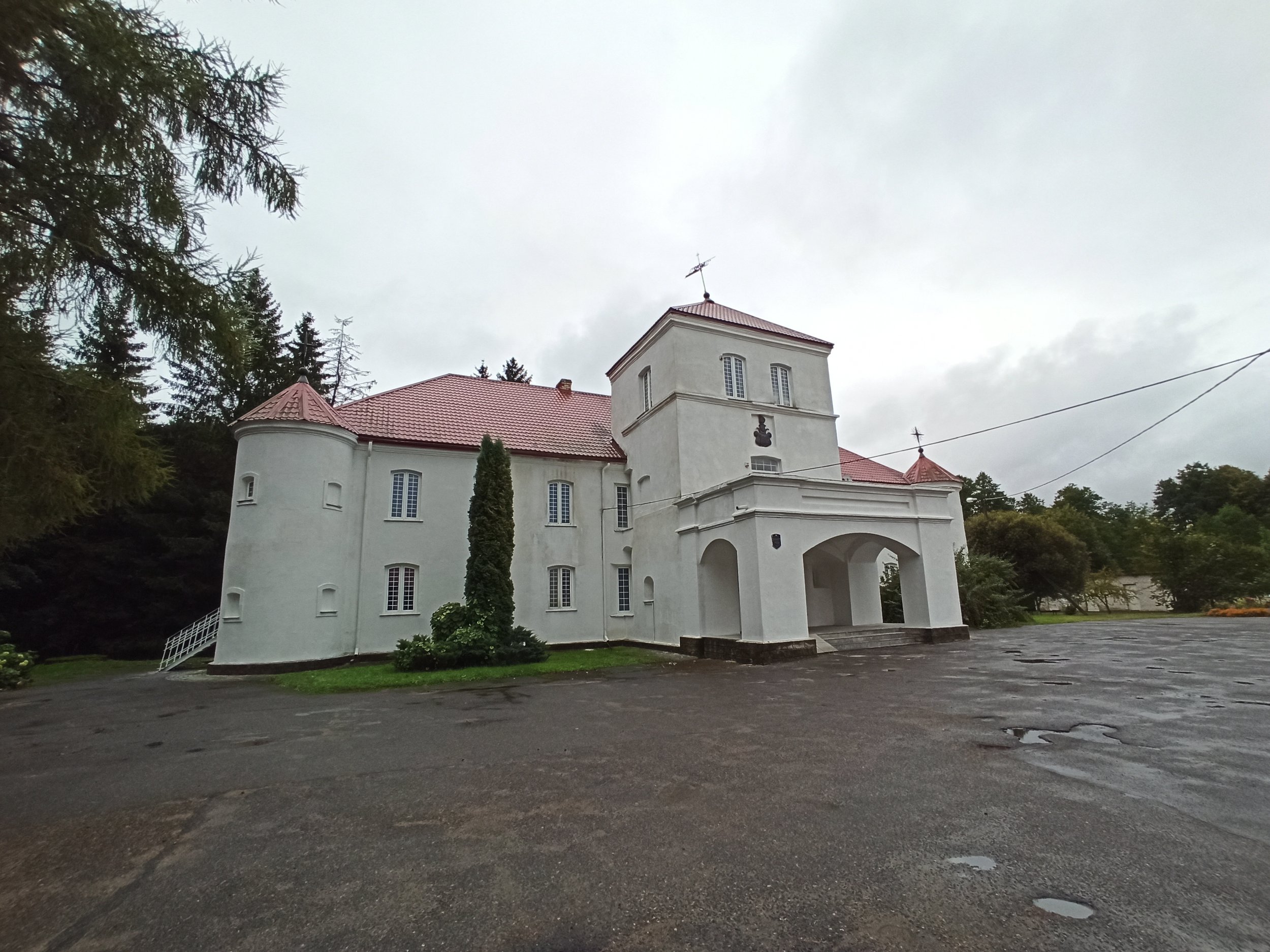 Nonhart fortress house in Haytsiunishki, Voranava rayon