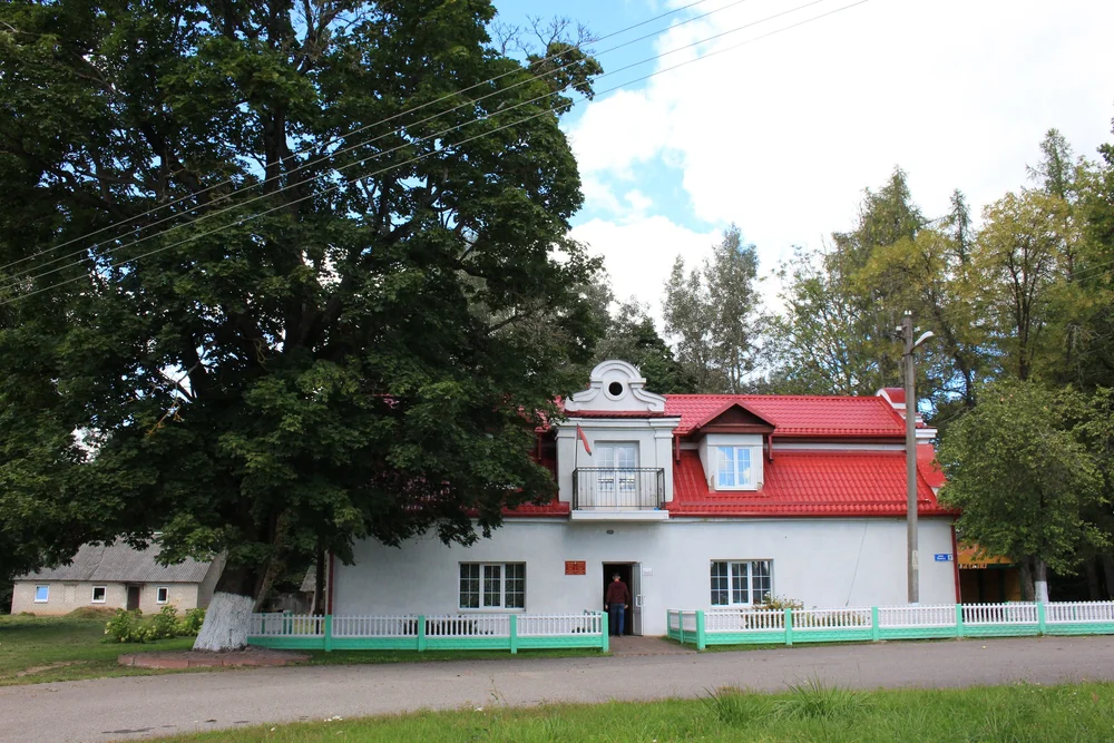  Butaut-Andreikavich manor in Parozava, Svislach rayon 
