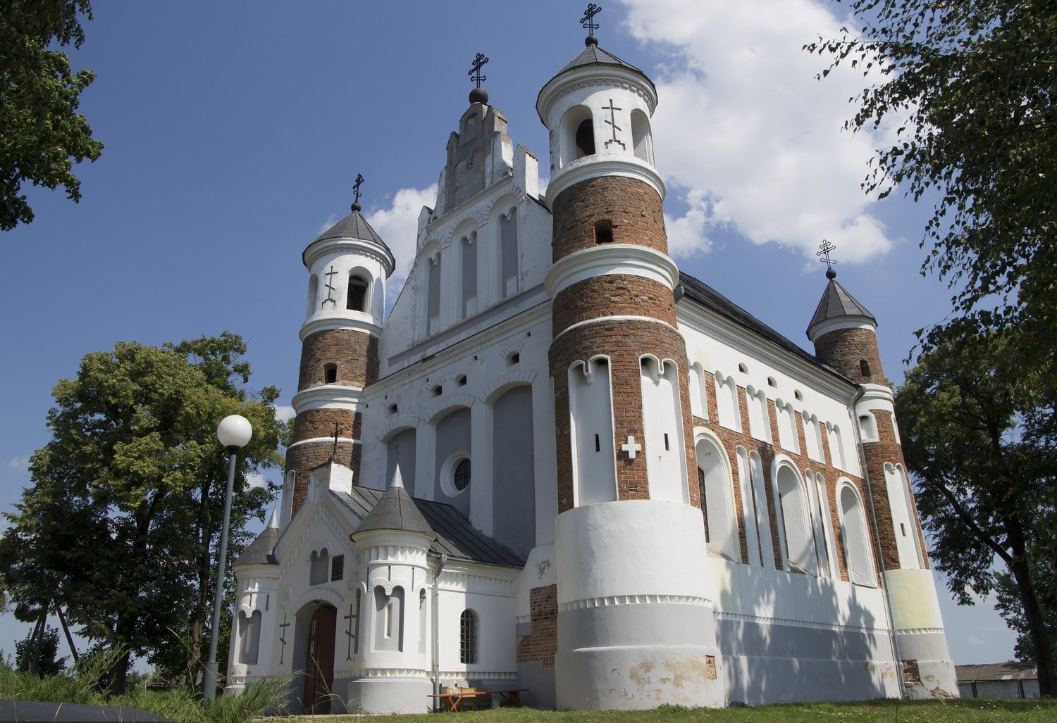 Figure 9b. Churches of the Minsk Icon of the Mother of God and the Nativity of the Theotokos in Murovanka, designs of the Epiphany Church and the St. Nicholas Church in Mogilev