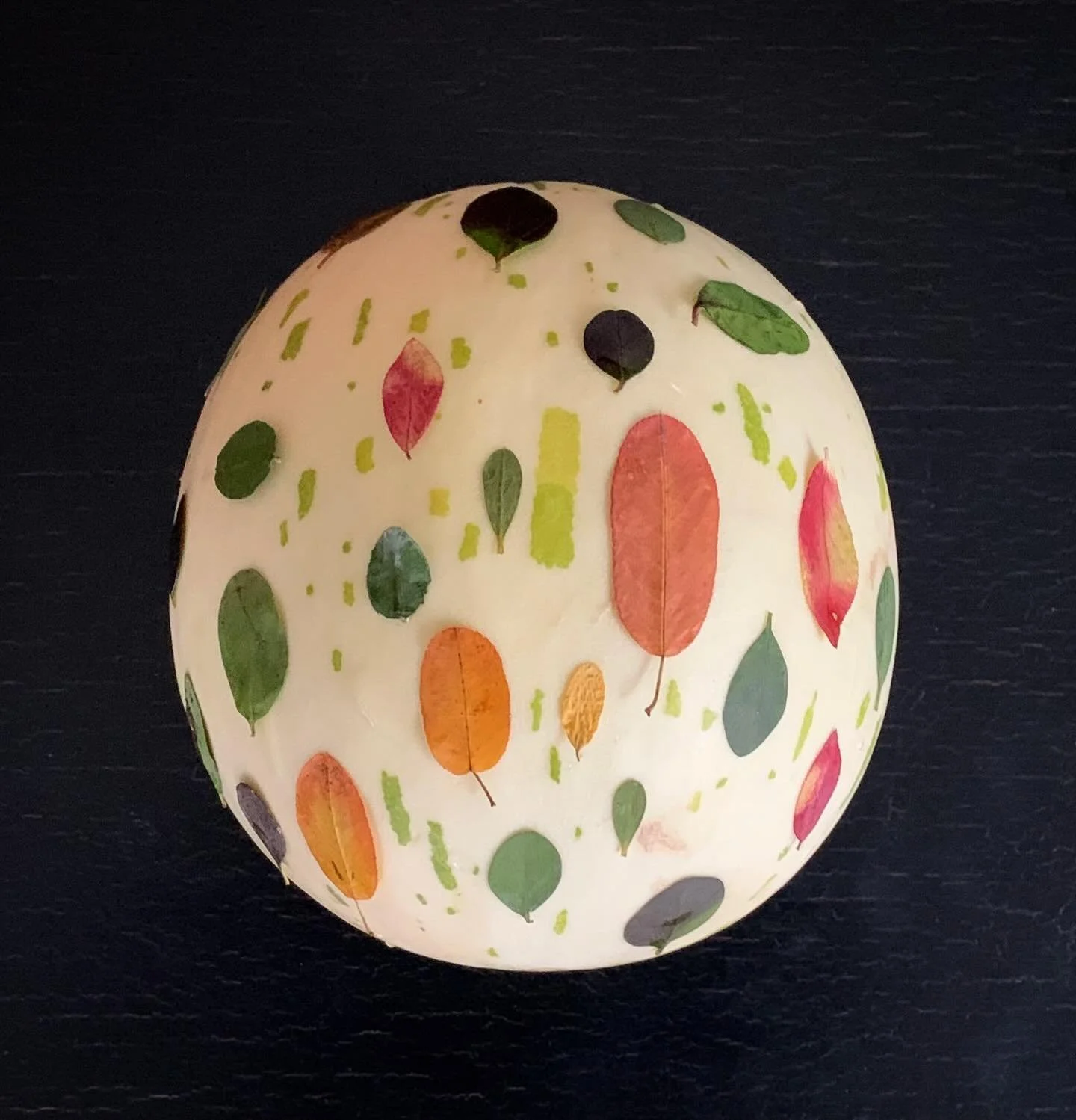 Escape to a better planet! This gaya melon&mdash;a honeydew-like Japanese hybrid&mdash;came with its gorgeous green markings. I just added a few more.  #leafart #playwithyourfood #collaborationswithnature #gildingthelily #ephemeralart