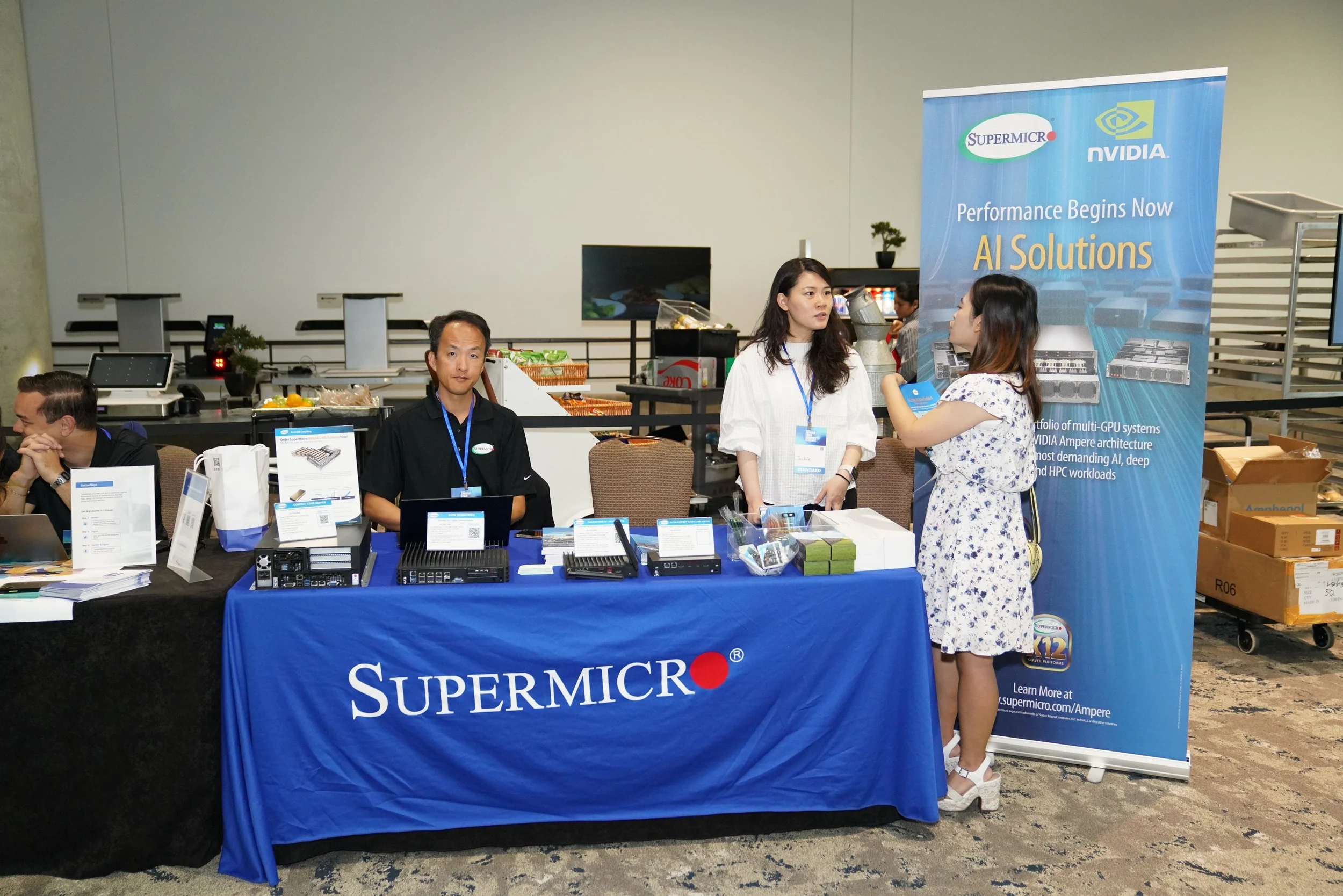 Supermicro.JPG
