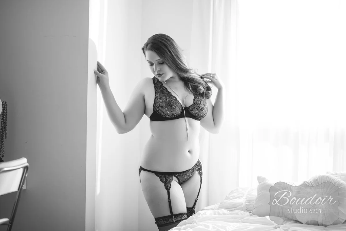aa37d-boudoir-pittsford-photography-sexy-photos-hm16006.jpg