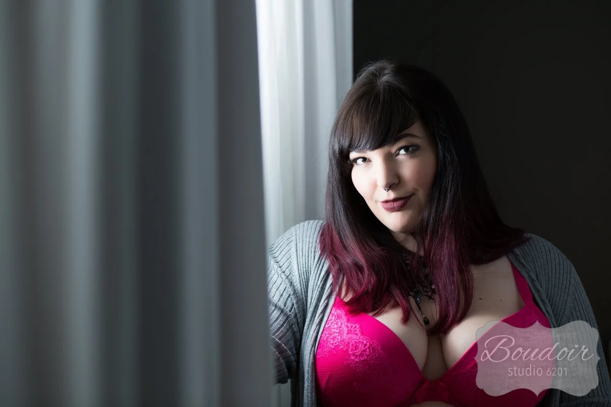 ddc4e-boudoir-studio-6201-tiffany-loveless-makeup-artistry014.jpg