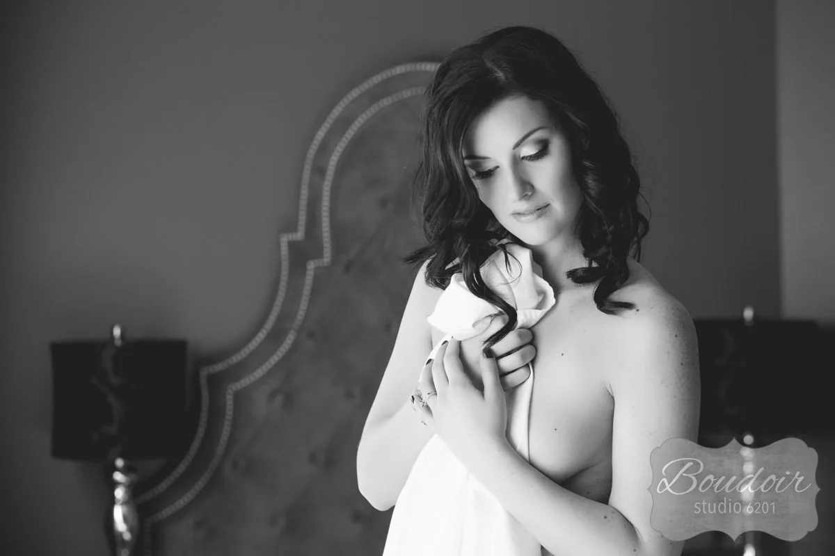 a52ff-boudoir-studio-6201-summer-in-the-sheets091.jpg