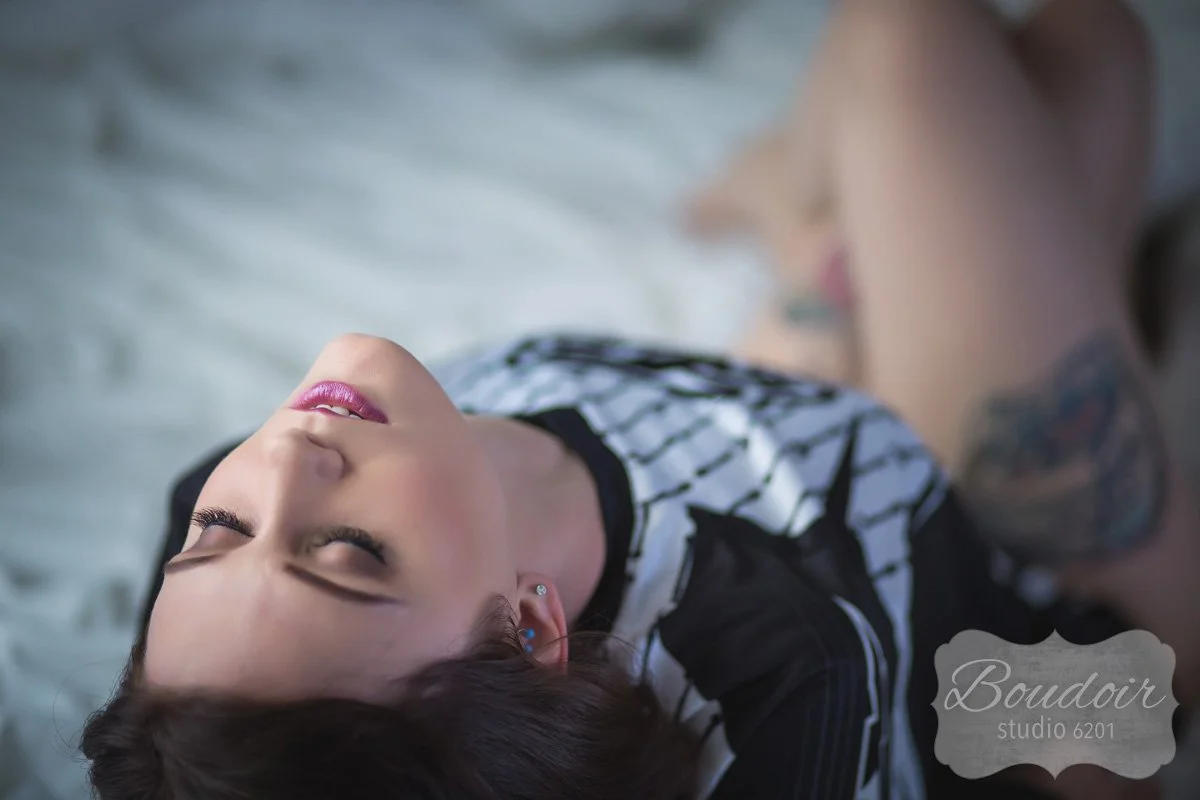58c8b-boudoir-studio-6201-fairport-ny-008.jpg