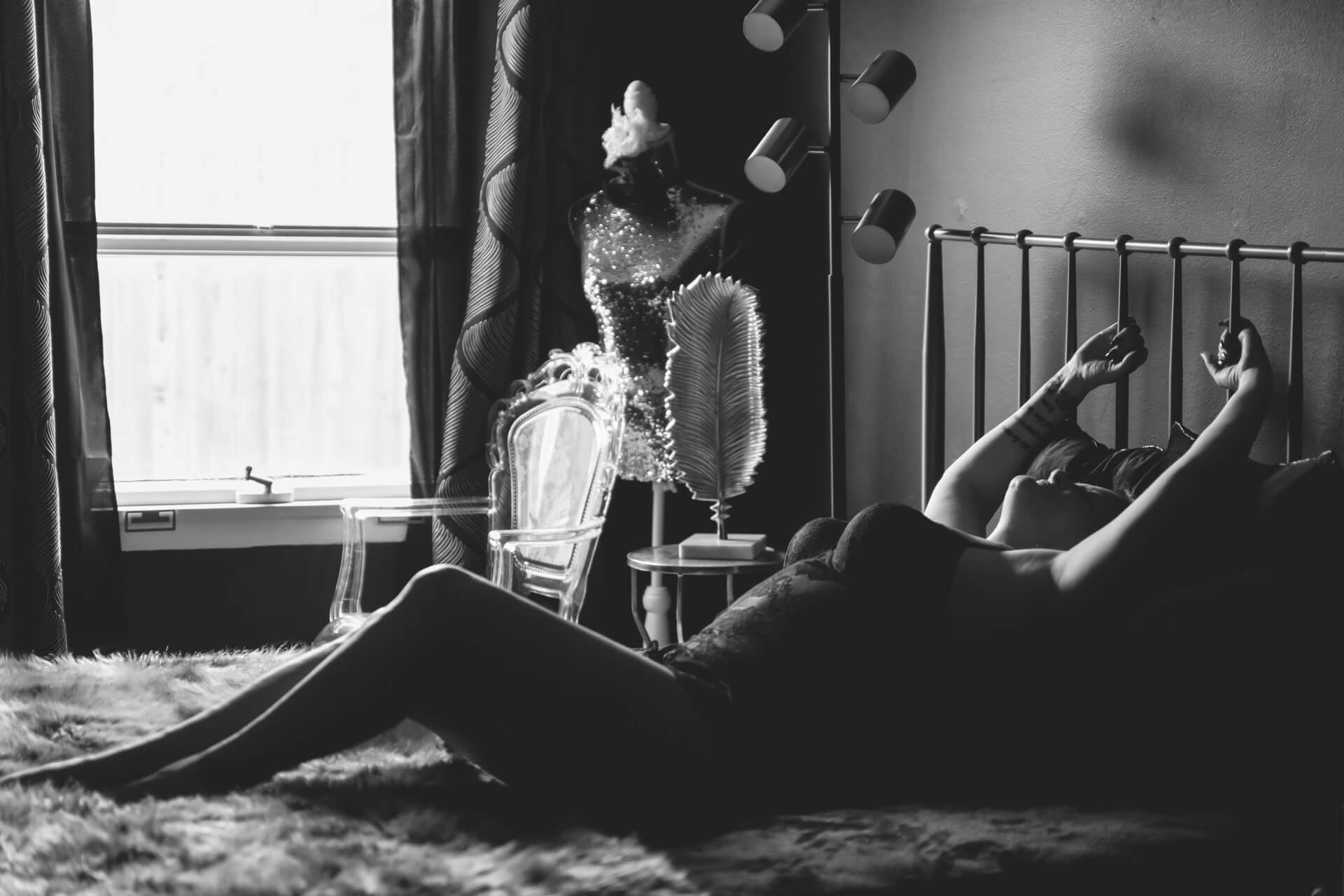 plus-size-boudoir-photography-near-me-cm-0080.jpg