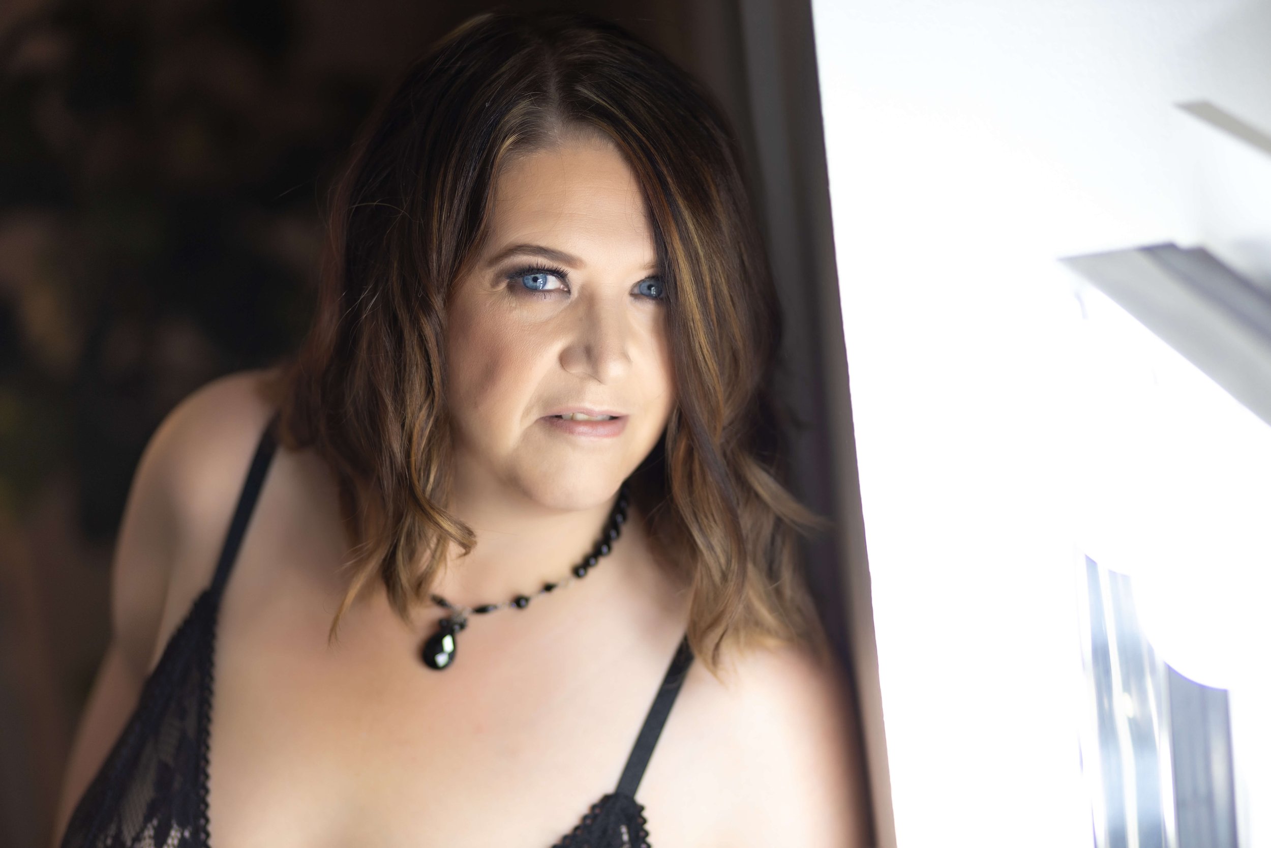 beautiful-sexy-plus-size-boudoir-photography-ns-0037.jpg