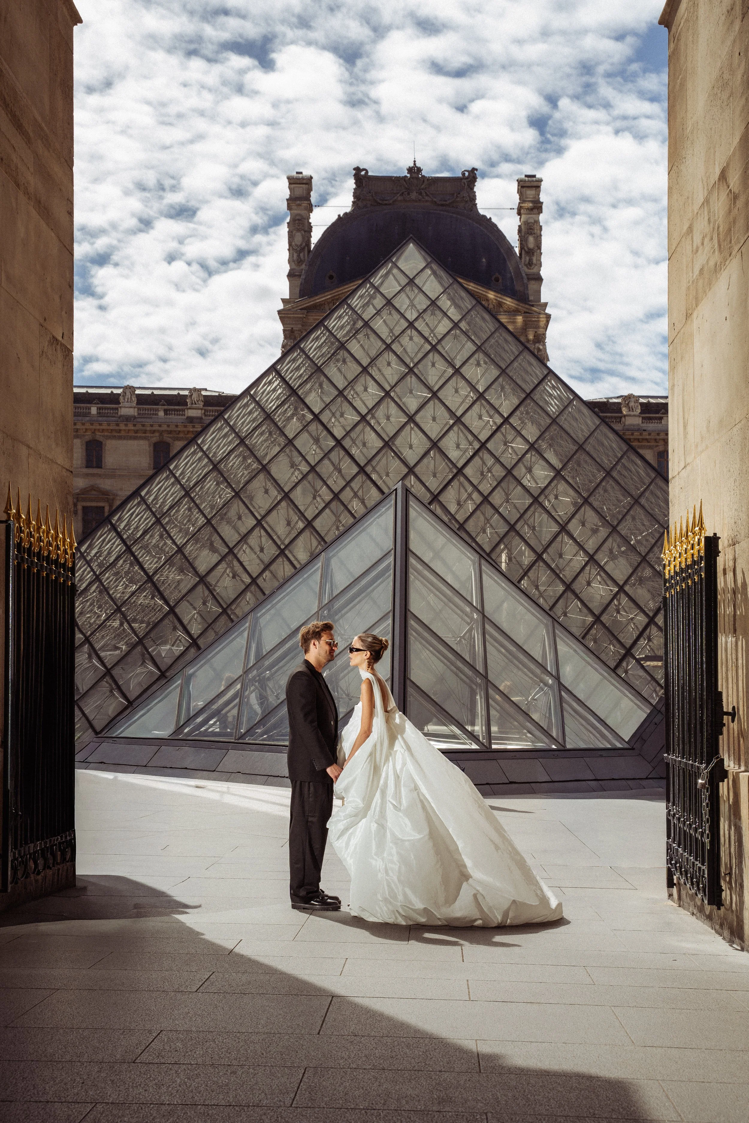 Elopement Videographer Paris (1).jpg