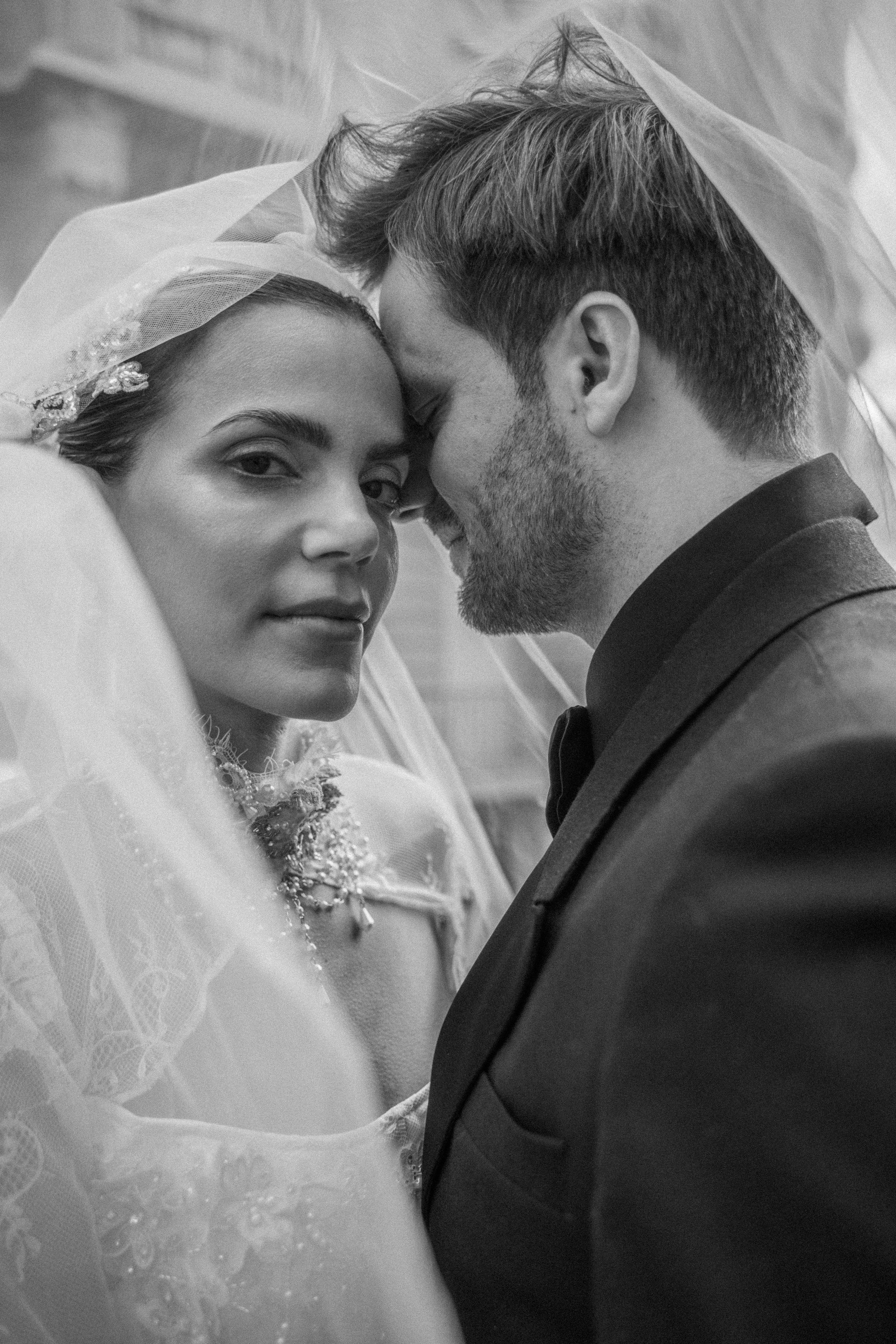 Elopement Videographer Paris (11).jpg