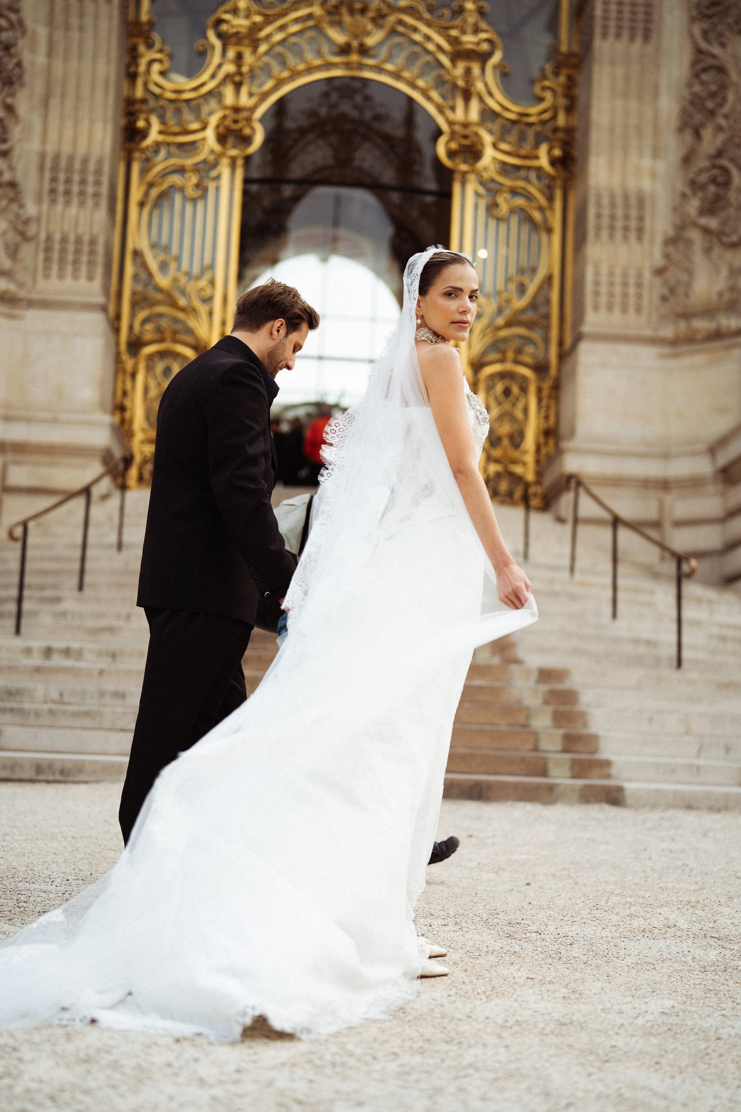 Elopement Videographer Paris (15).jpg