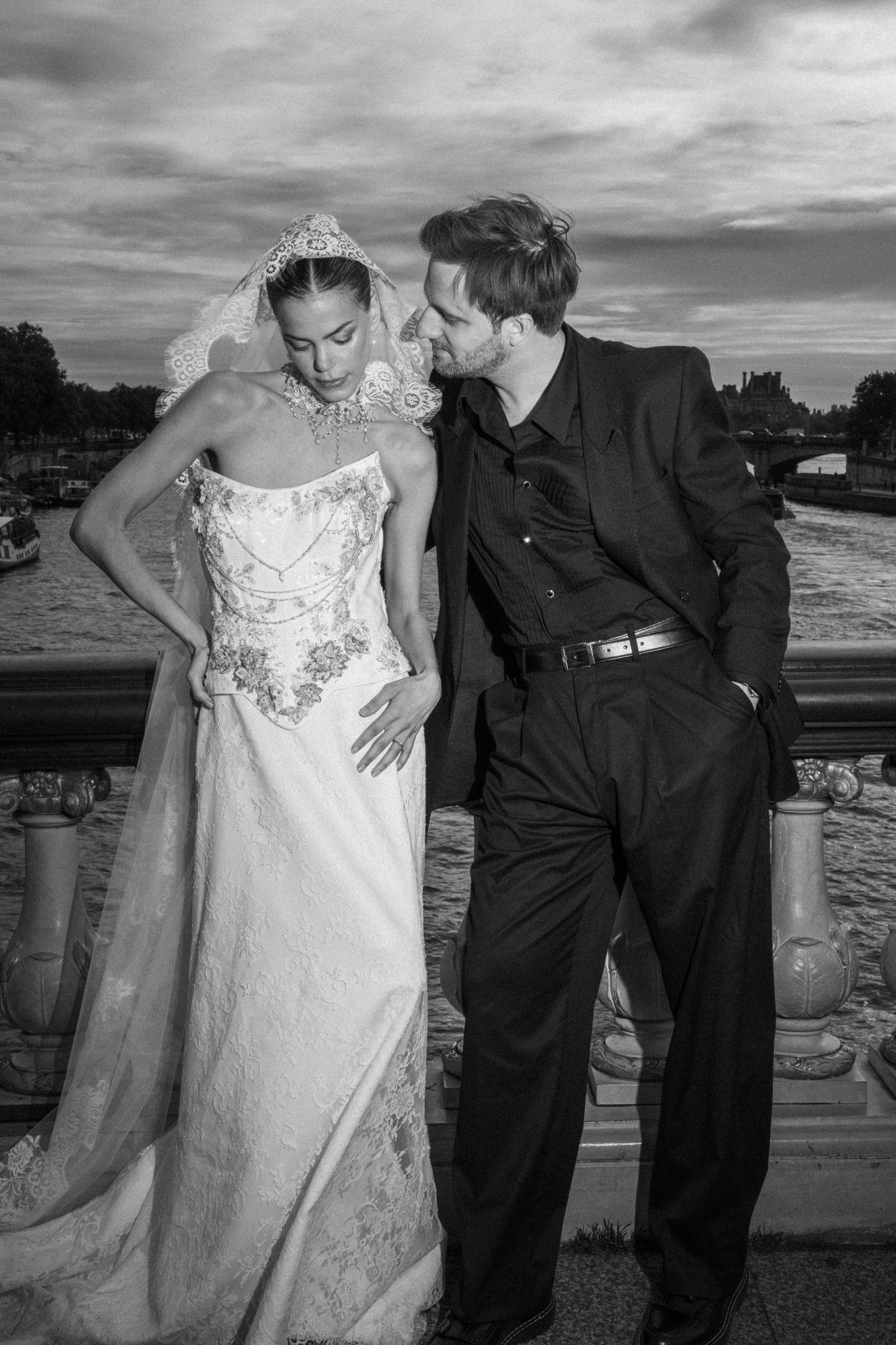 Elopement Videographer Paris (16).jpg