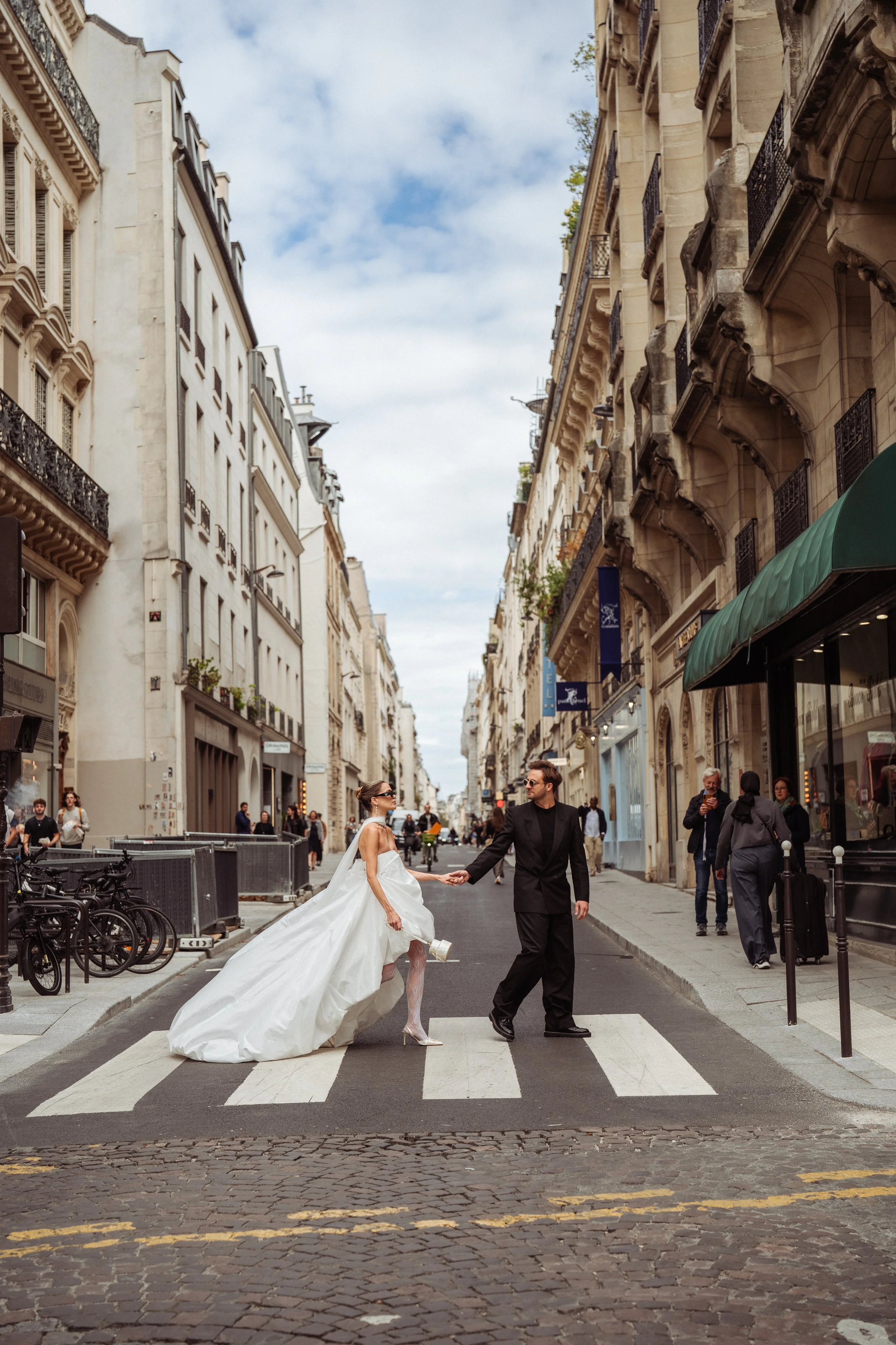 Elopement Videographer Paris (17).jpg