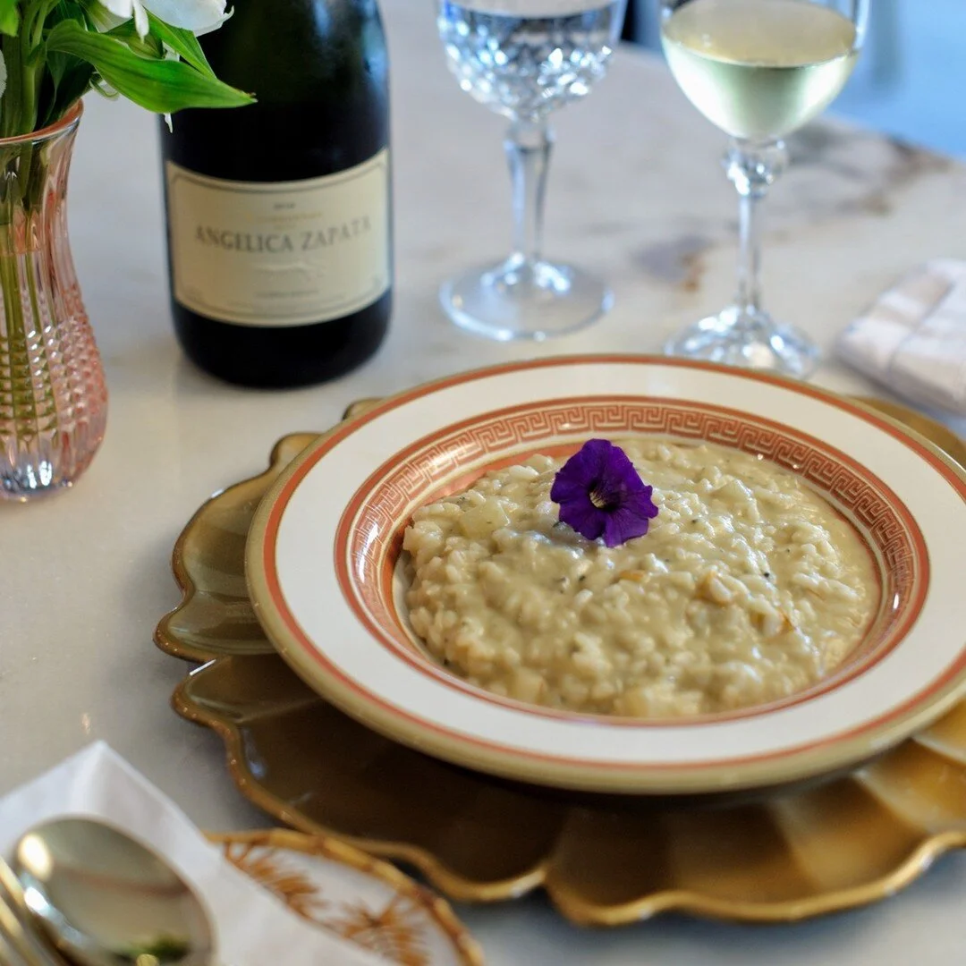 Diferente de muitos risotos que j&aacute; provou. 

Nosso risoto poire: feito com peras e queijo gorgonzola, vai te surpreender! 😍

Estamos abertos a partir das 18h30, venha jantar com a gente! ❤

#mundofilipa #filipabistro #filipabauru #gastronomia