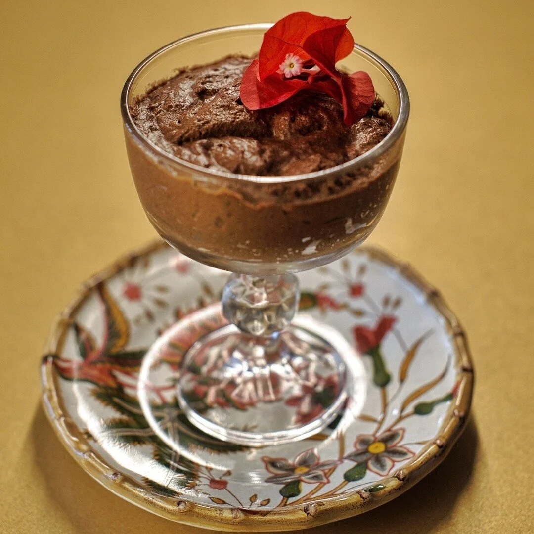 Para deixar voc&ecirc;s com &aacute;gua na boca e vir  jantar com a gente amanh&atilde;! ❤️

#mundofilipa #filipabistro #filipabauru #gastronomia #confeitaria #mousse #moussedechocolatebelga #chocolatebelga #mousse #moussedechocolate #sobremesa #doce