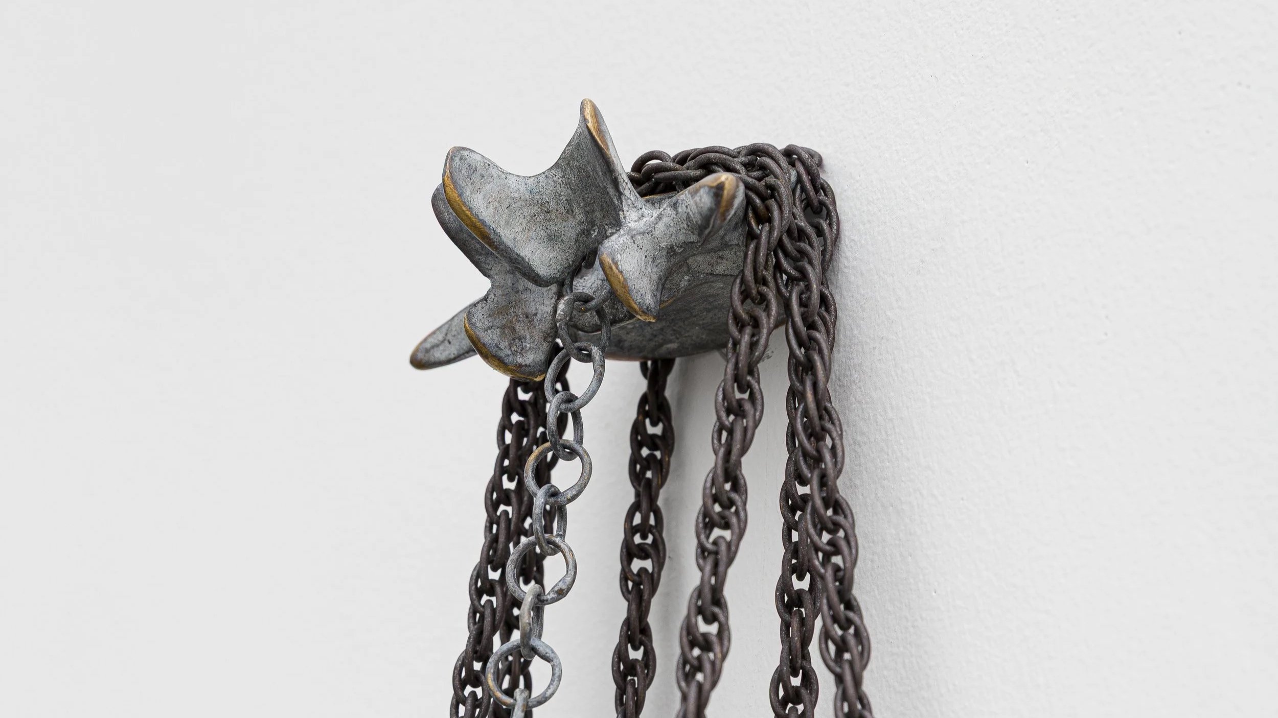  dora smék, amuleto #07 [detalhe], 2026, ft [ph] ana pigosso 
