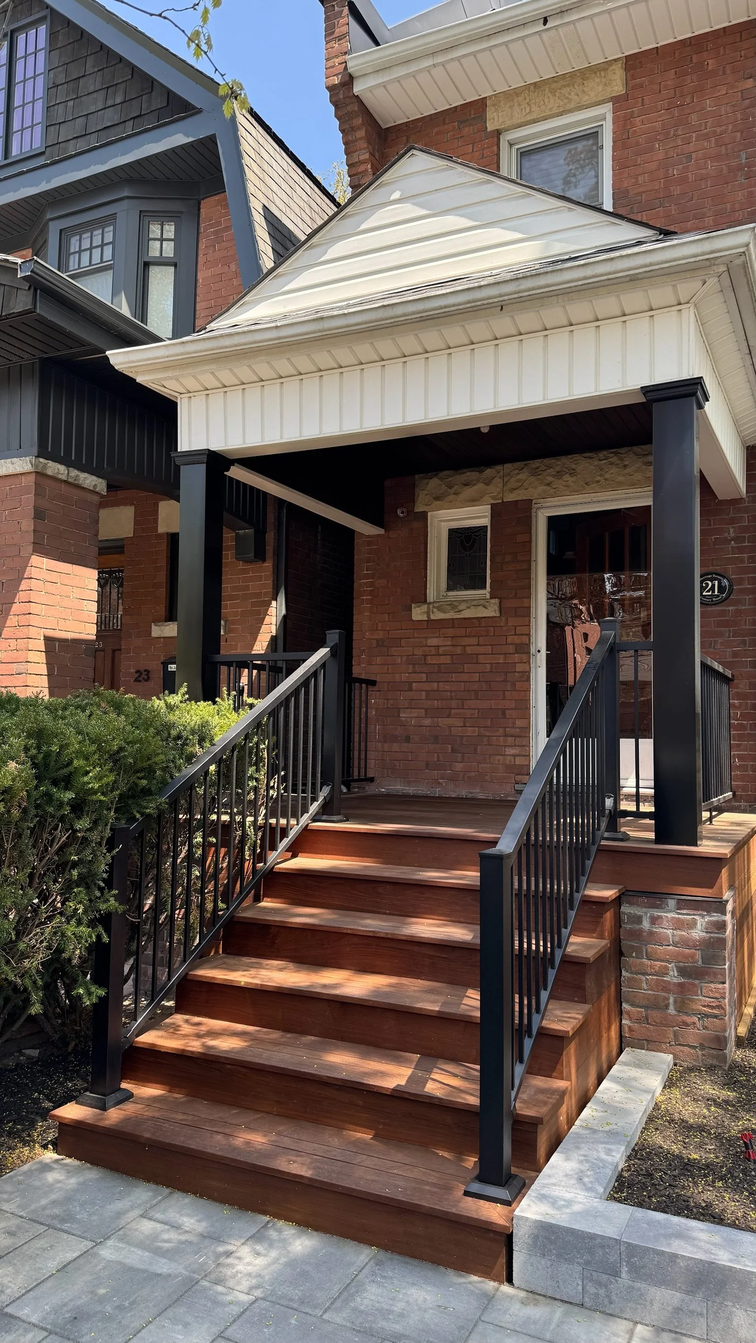 Wood Steps Contractor Toronto | Tekton Landscapes