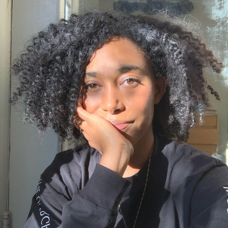 Sydney Lowe - Headshot.jpeg