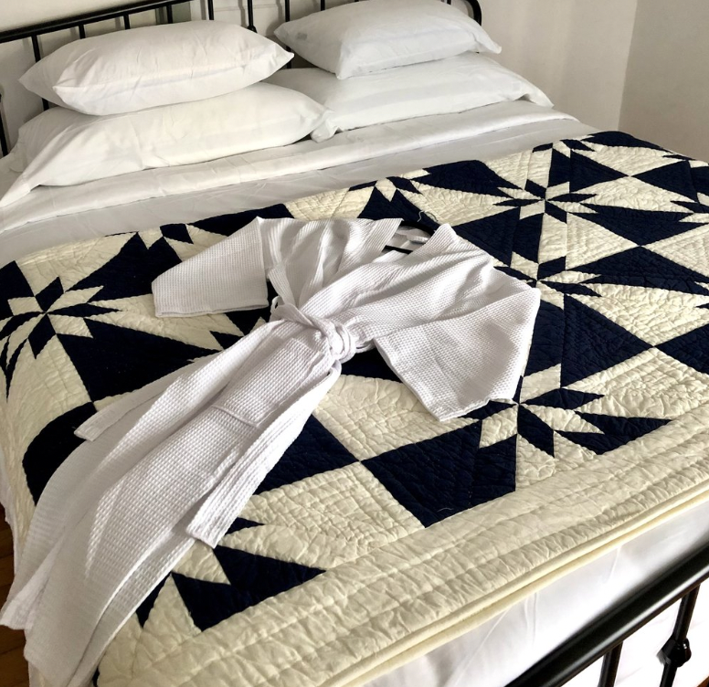 Calico Riverview Inn