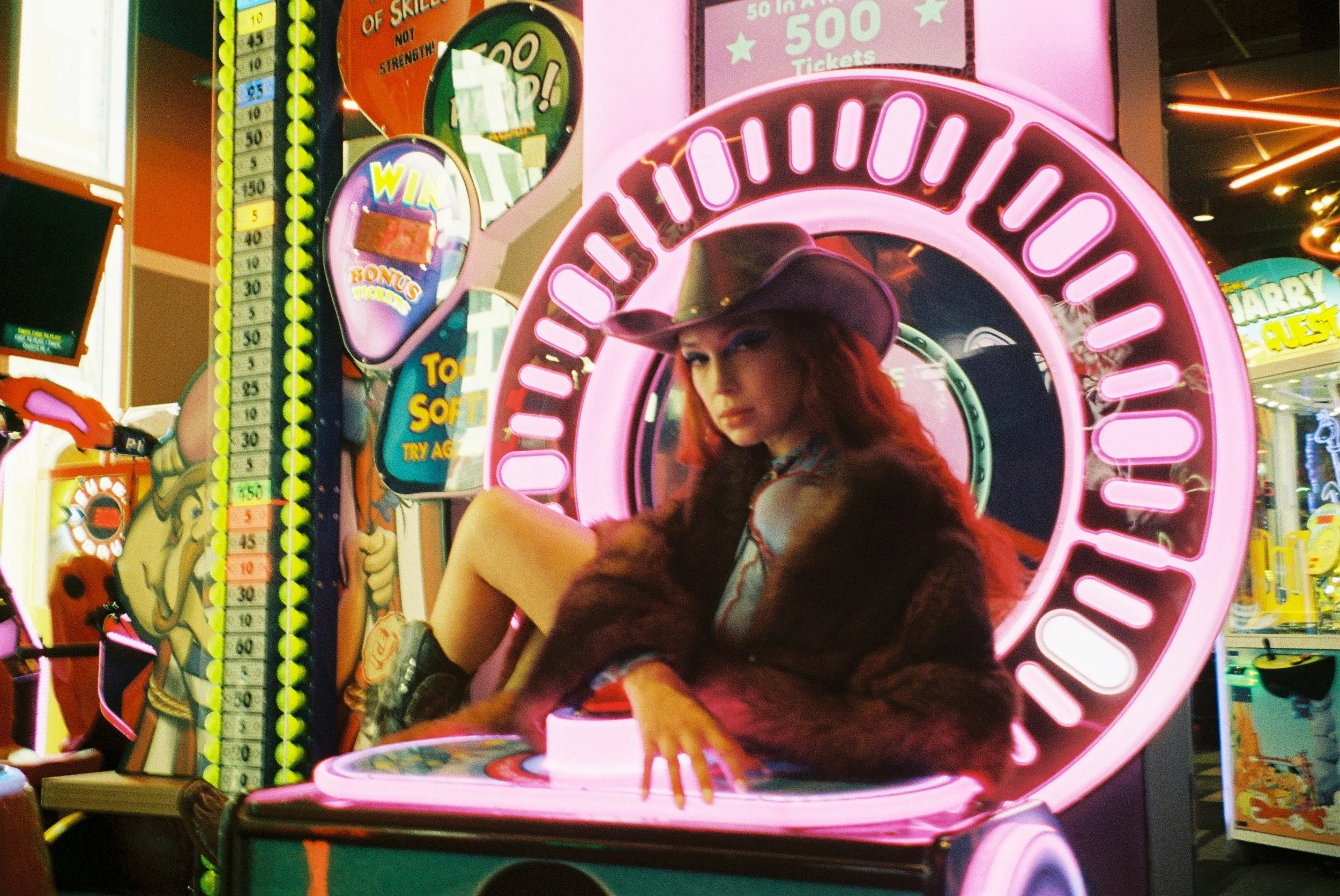 A0w2718-R1-13-15.jpeg