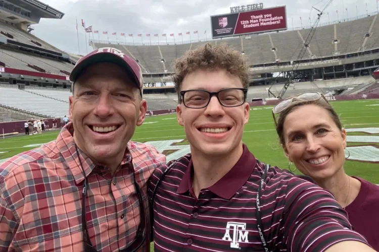 zane-shamblin-parents-111025-754c38df5ef946bfbe40c2a2479b1b03.webp