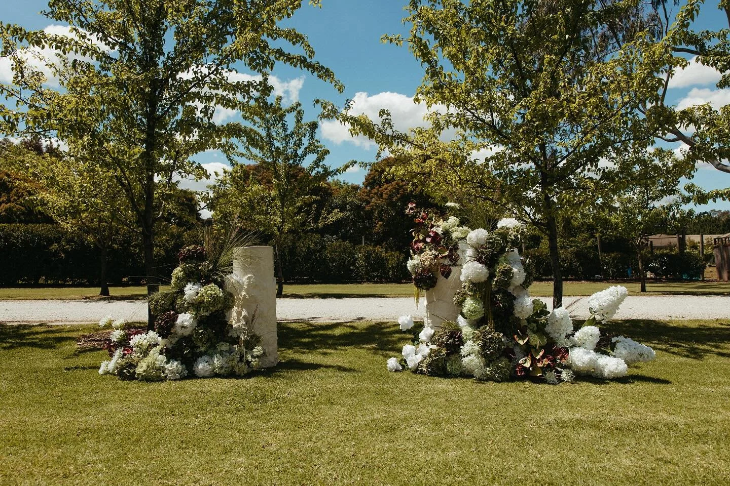 The Ceremony. 
Styled photoshoot. 

When it came to The Ceremony, we put together a few different styles. This was definitely the favourite. 

Styling &amp; props @bentleyandbobbievents 
Florals @thefauxflowerbar 
Photography @lisanardella 
Location 