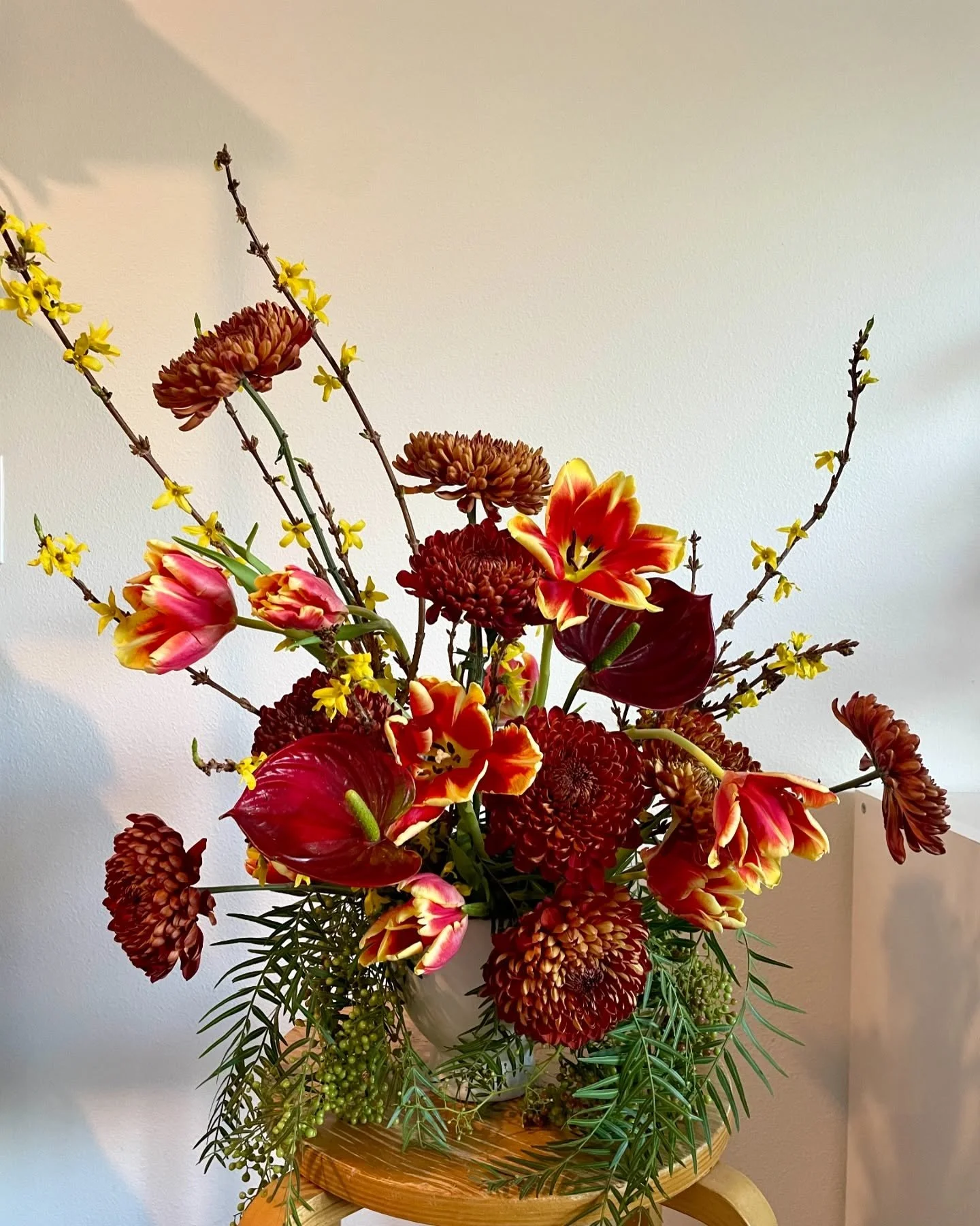 cleaning up my space, bringing fresh blooms inside, welcoming spring, and creating just for me. excited for lunar new year &hearts;️💛 🐍 who&rsquo;s ready to ăn tết ?