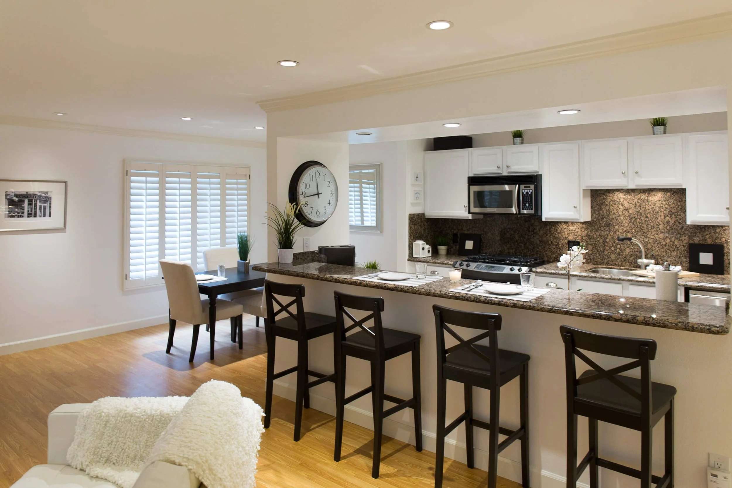 1940_N_HIGHLAND_AVE-61.jpg