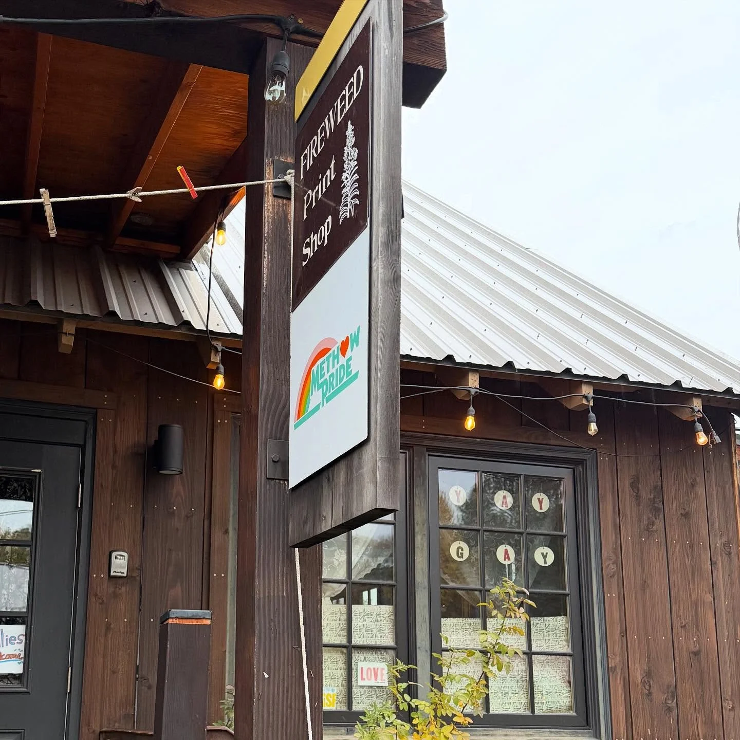 YAY GAY! SUNDAY 11/9 from 11am-1pm Clothing stop and shop and swap! Want to donate clothes?  Bin for donations on porch @ Pride Center and Sanctuary @ Fireweed Print Shop (TwispWorks N3). 

Wondering what to donate? Wishlist items include: 

Ties
Top