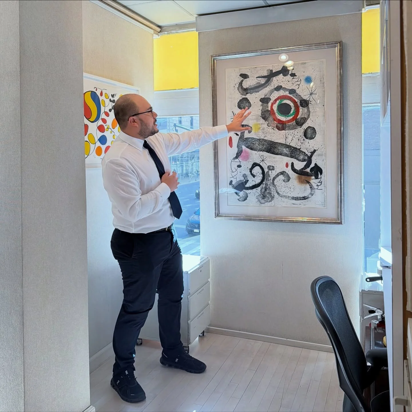 Amazing tour of &quot;Calder &amp; Mir&oacute;: Prints and Drawings, 1967-1976&quot; at Jane Kahan Gallery