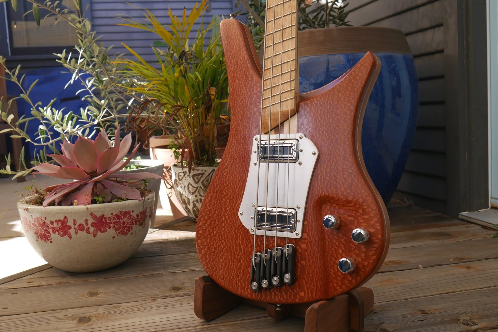 M4 Multi-Scale 4-String Bass