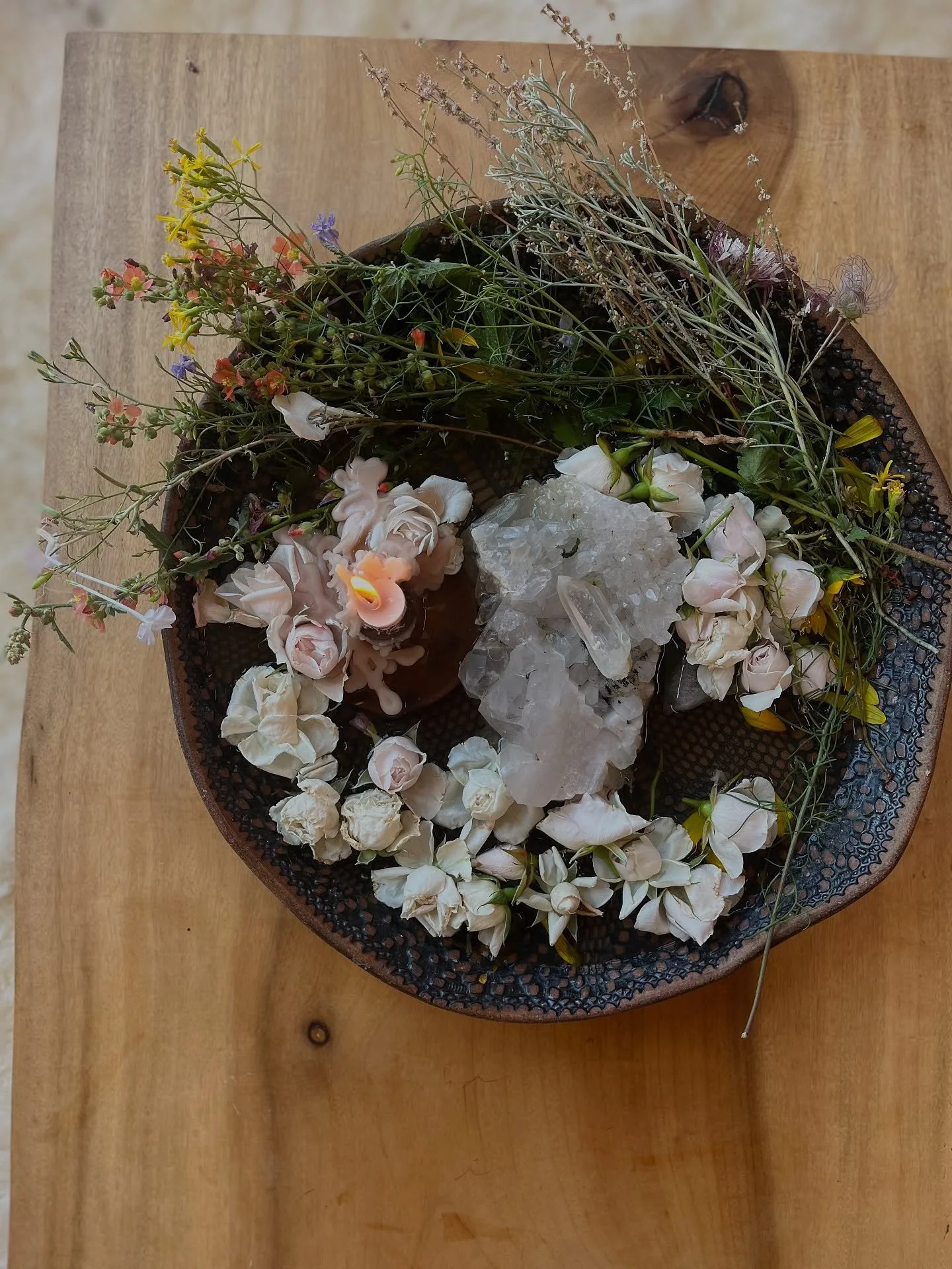 Ocean of Silence in the desert ~ 
a meditation retreat

Allowing and inviting precise unfolding
through the layers and energetic centers.
Recognizing who we truly are and have always been.

Thank you, Life for this innate capacity we have as human Be