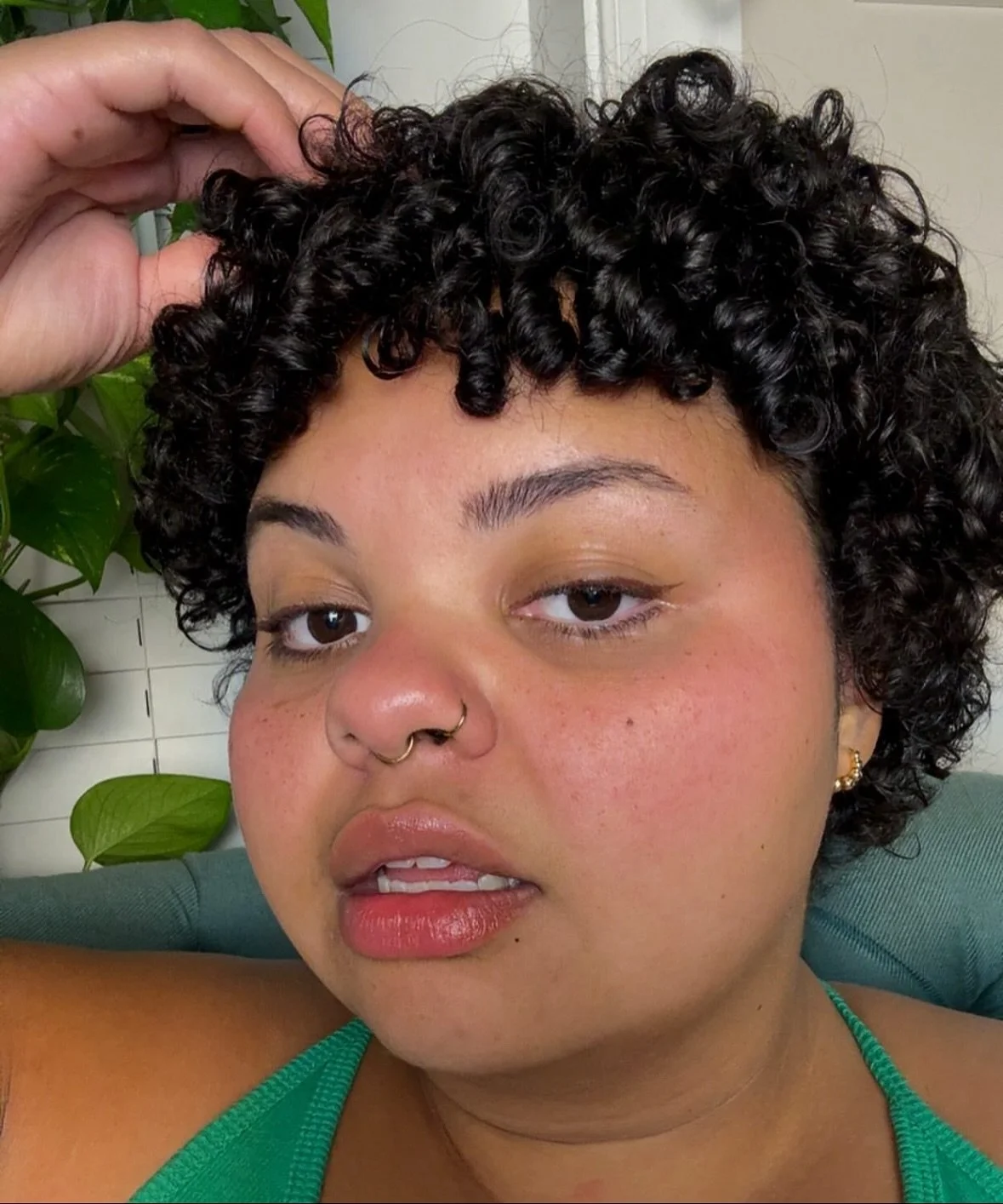 Nothing beats that fresh cut feeling ✨✨✨

Cut by @saraashleehair on @desraelynn amazing curls 😍 We LOVE seeing your selfies - especially when they are this flawless!✨

#ashevillehairsalon #ashevillecurlspecialists #curlspecialist #lowmaintenancehair