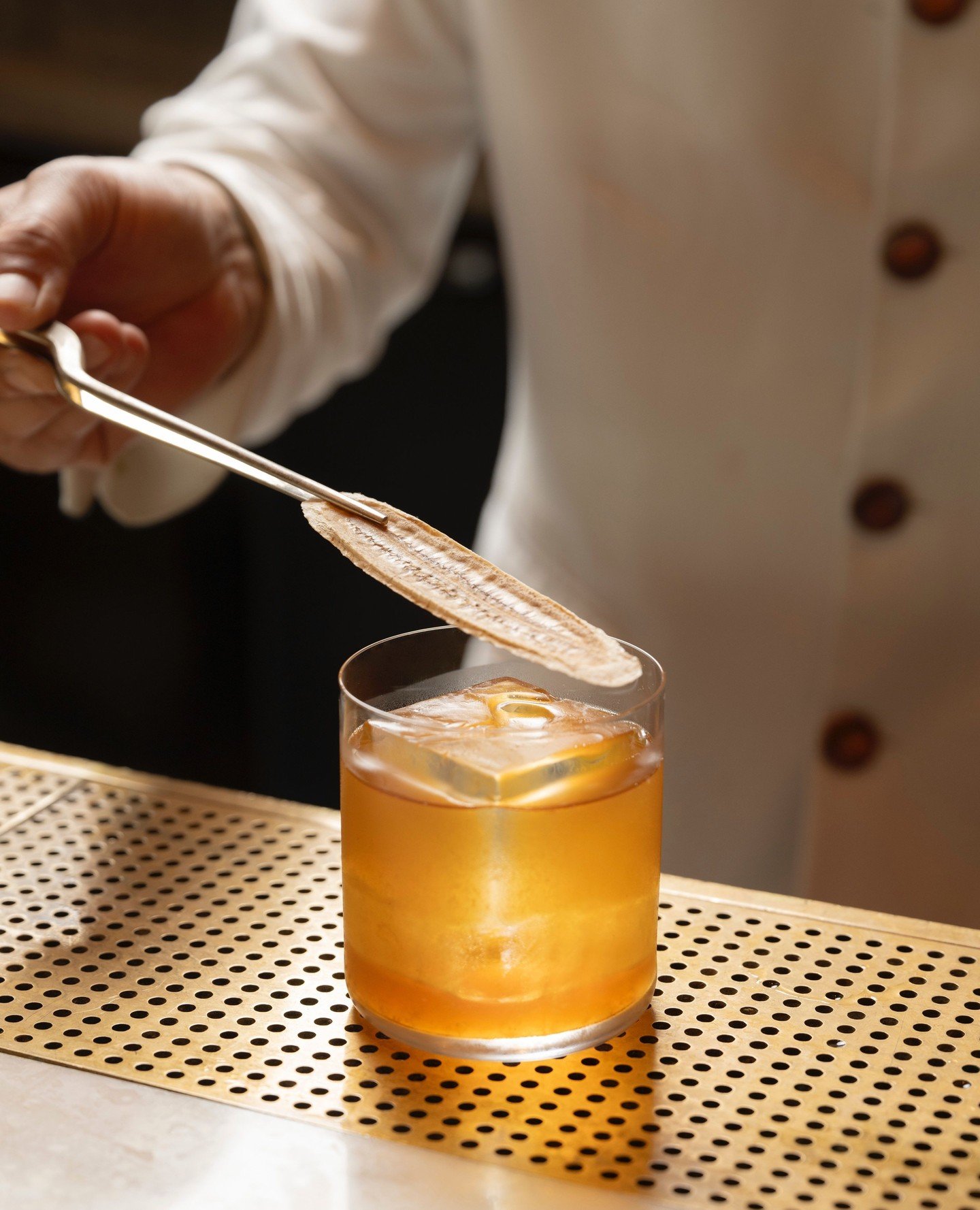 The Zoolander, a rum-based cocktail with notes of banana, citrus and bitters. Perfect for a summer Friday evening.⁠
⁠
#flamingoroombytashas #flamingoroom #flamingoroomcocktails #cocktailhour #cocktails #friday #signaturecocktail
