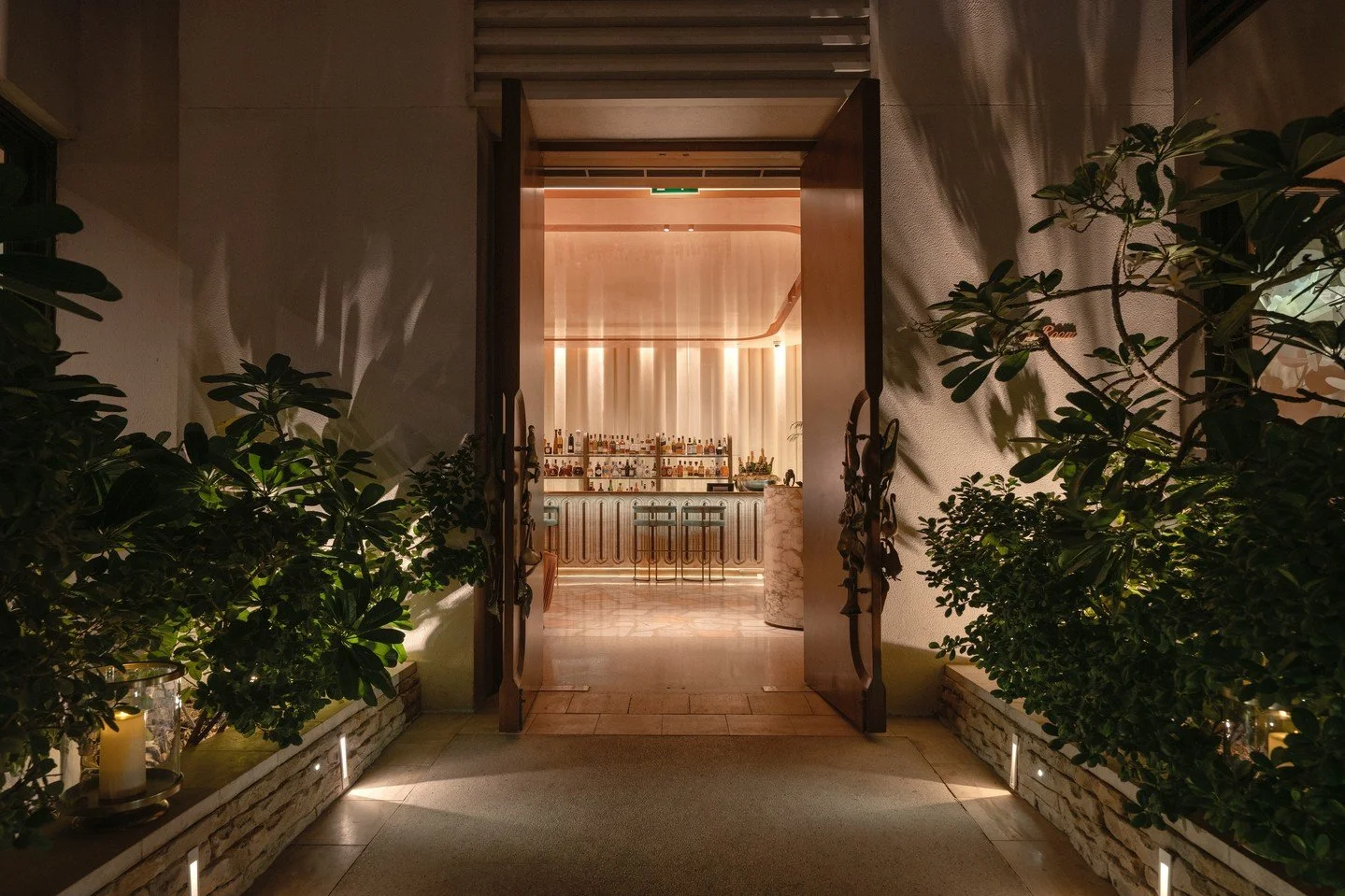 Enjoy an elegant Ramadan evening at Flamingo Room Al Naseem.⁠
⁠
#flamingoroombytashas #flamingoroom #flamingoroomalnaseem #diningout #beautifulspaces