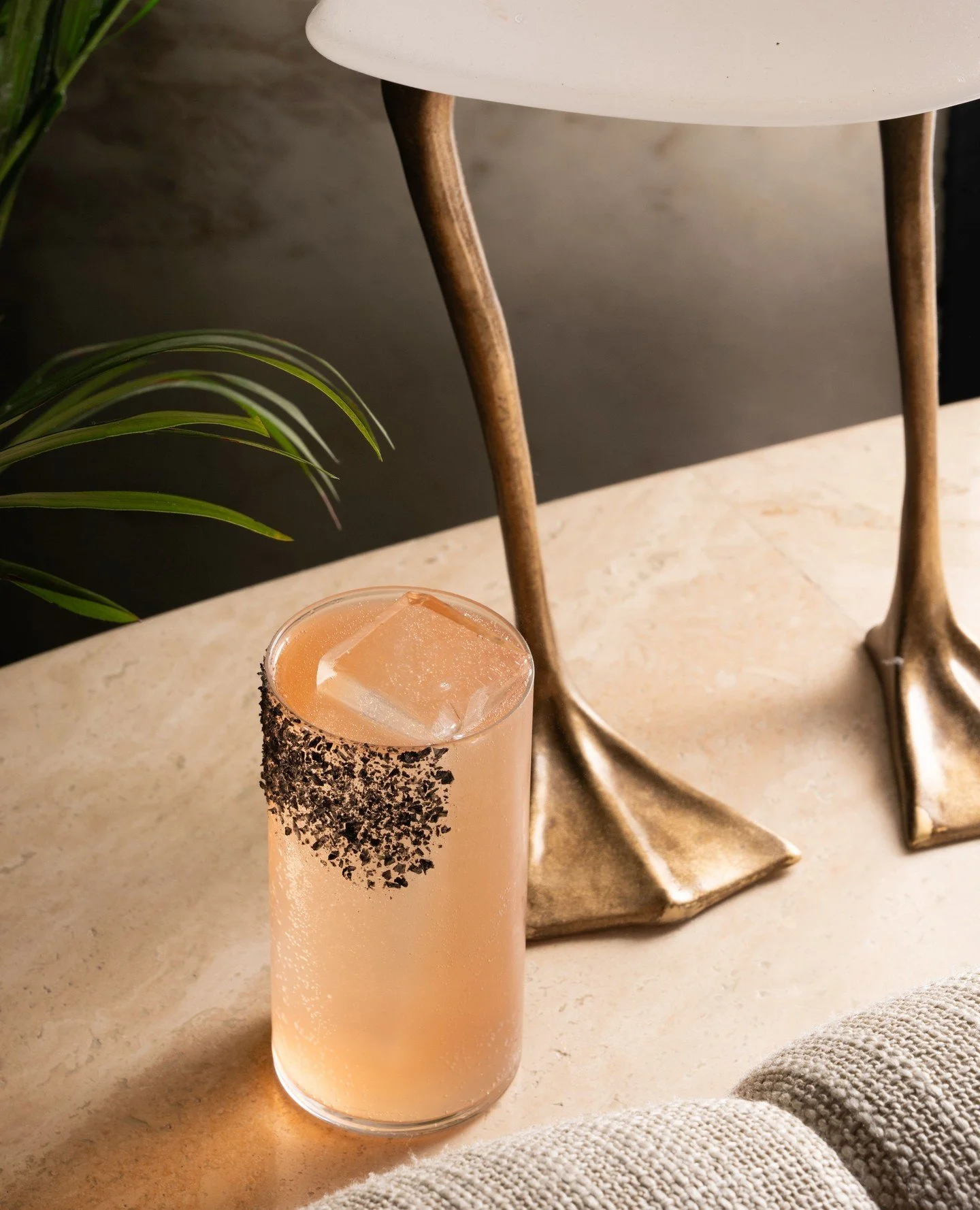 Golden Goose⁠
⁠
A luminous twist on the Paloma. Coriander-infused tequila and a hint of mezcal meet gooseberry and grapefruit for a bright, aromatic sip with just the right amount of intrigue.⁠
⁠
#flamingoroomdubai #flamingoroombytashas #dubaibars #c
