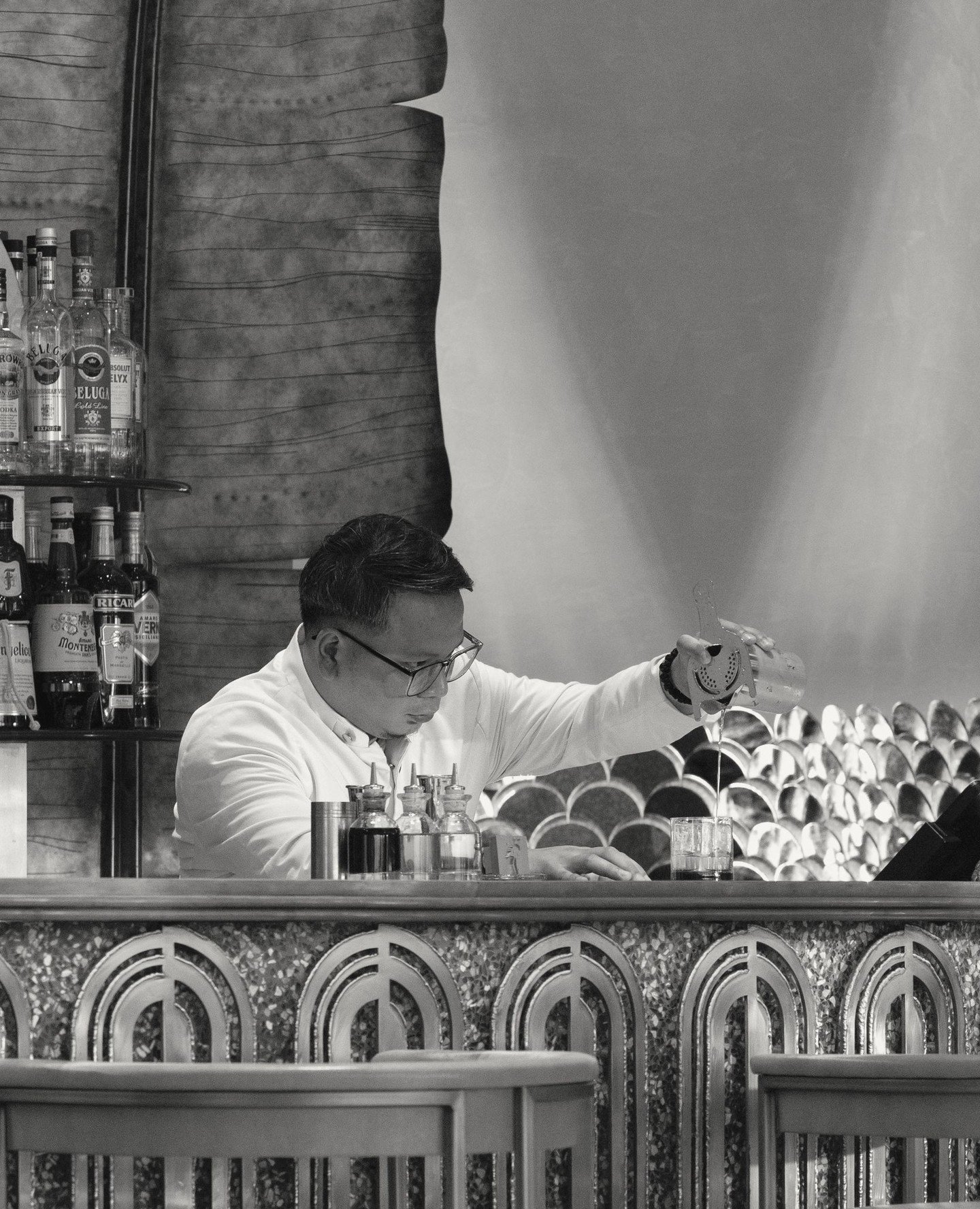 Midweek cocktails at Flamingo Room.⁠
⁠
Behind the bar, Ryan brings a steady hand to every serve. From bold pours to classic favourites, each drink is made with intention.