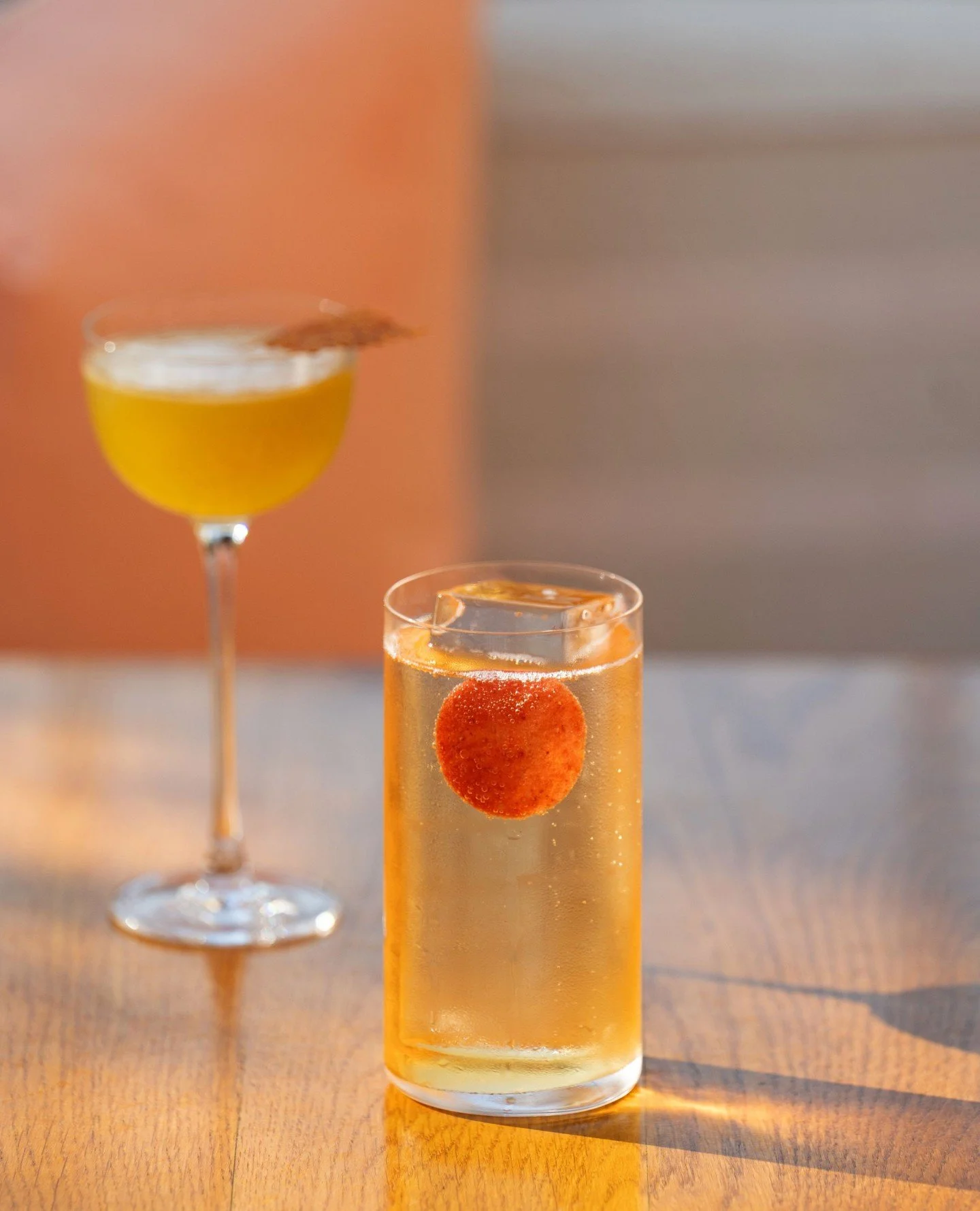 Why have one when you can have two?⁠
⁠
Little Savannah, with strawberry and undertones of South Africa&rsquo;s iconic Rooibos tea in a G&amp;Tea, and Hummingbird, built on mezcal and grilled pineapple with a sweet, smoky finish.⁠
⁠
⁠
#flamingoroom #f