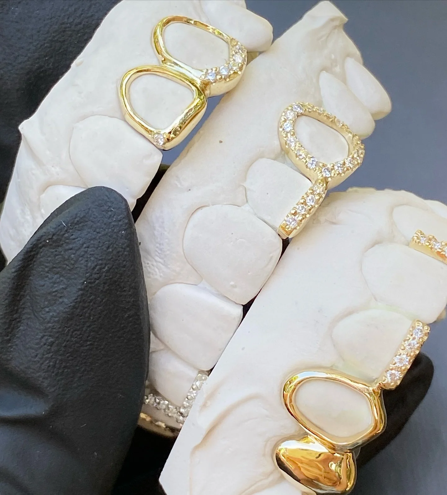 Some signature designs 😈

#grillz #grillzqueen #grillzaustralia #melbournegrillz #sydneygrillz