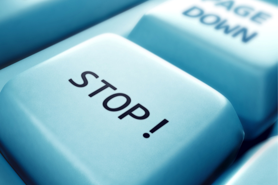 Write Better Emails: 9 Words &amp; Phrases Hurting Your Credibility (and What to Replace Them With)