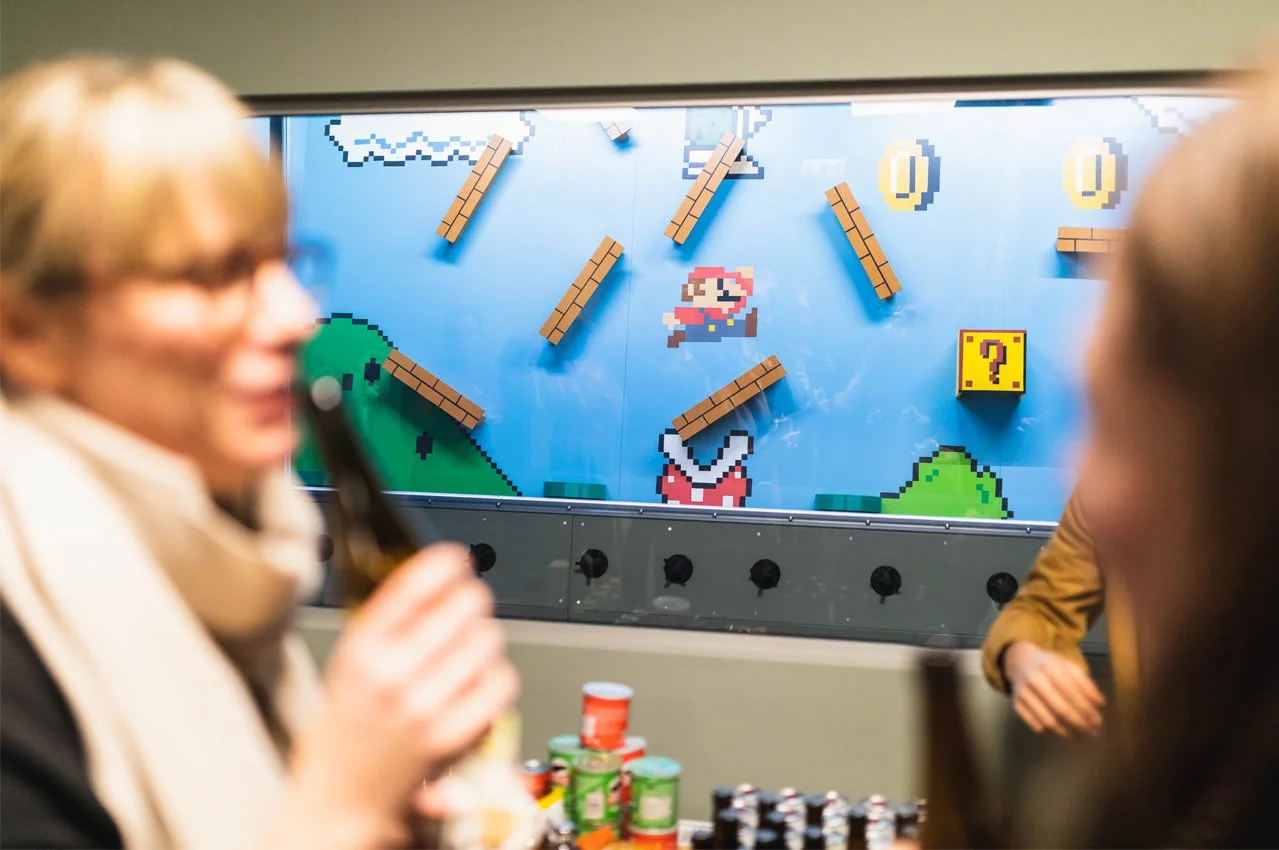 Varför är det bra att hitta på aktiviteter med kollegorna?