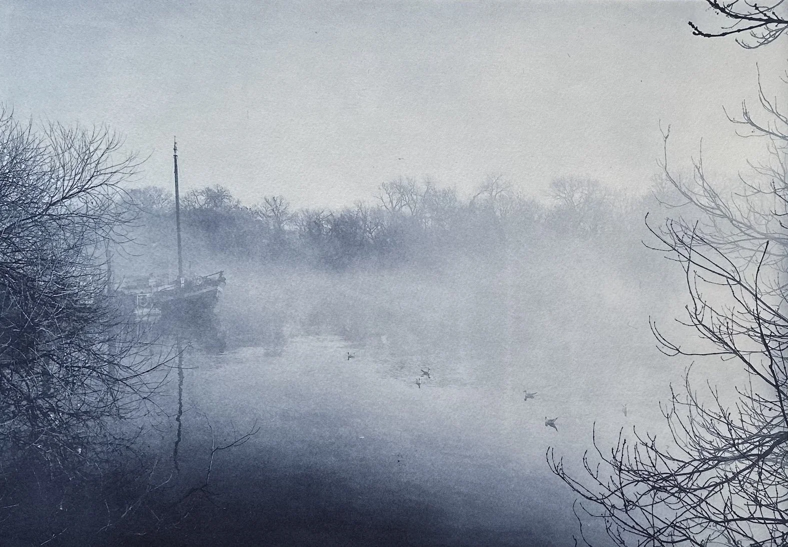  Deborah Hercun  
Pale Horizon 