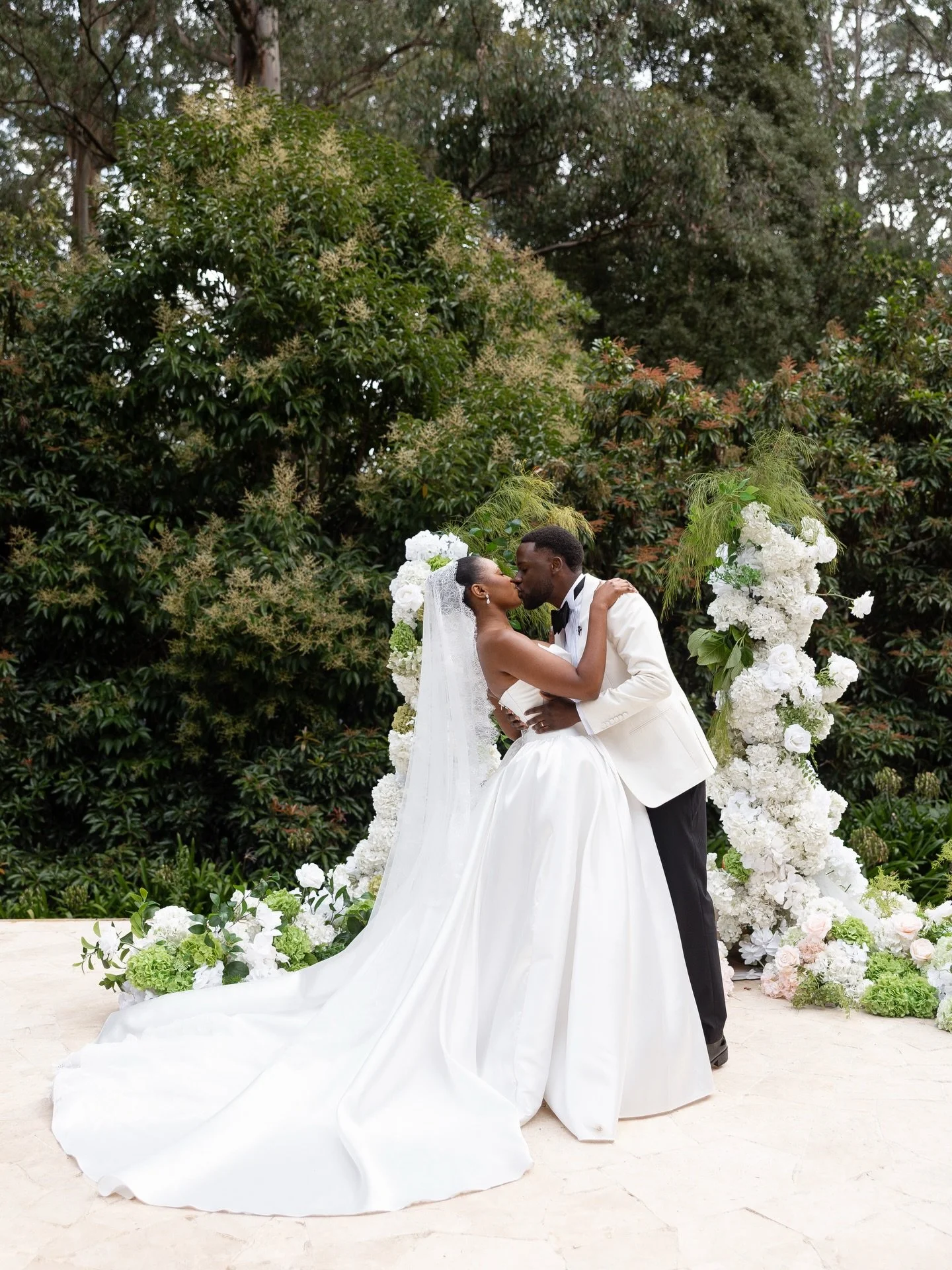Graca &amp; Tinashe&rsquo; celebration was one full of love, dance, spirit, tradition and the utmost elegance and understated luxury. 

Thanks to the team @katandharry for helping us capture this momentous day. 

Photography &amp; videography @laeste