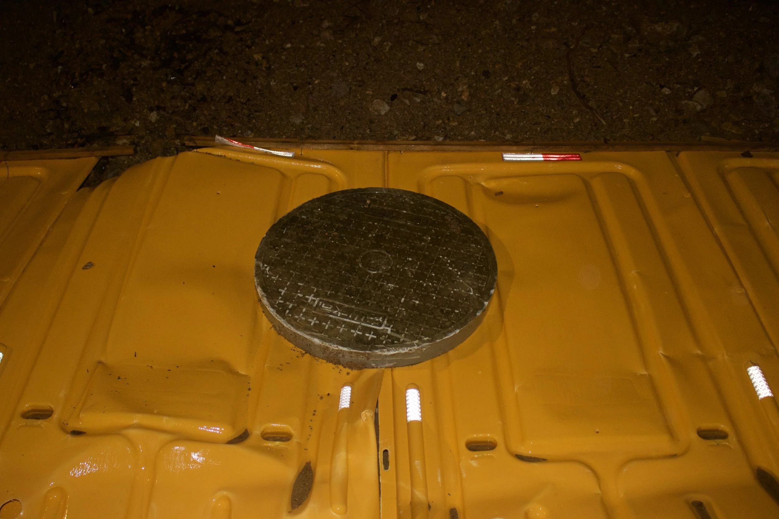 The moment of obstacle oppression