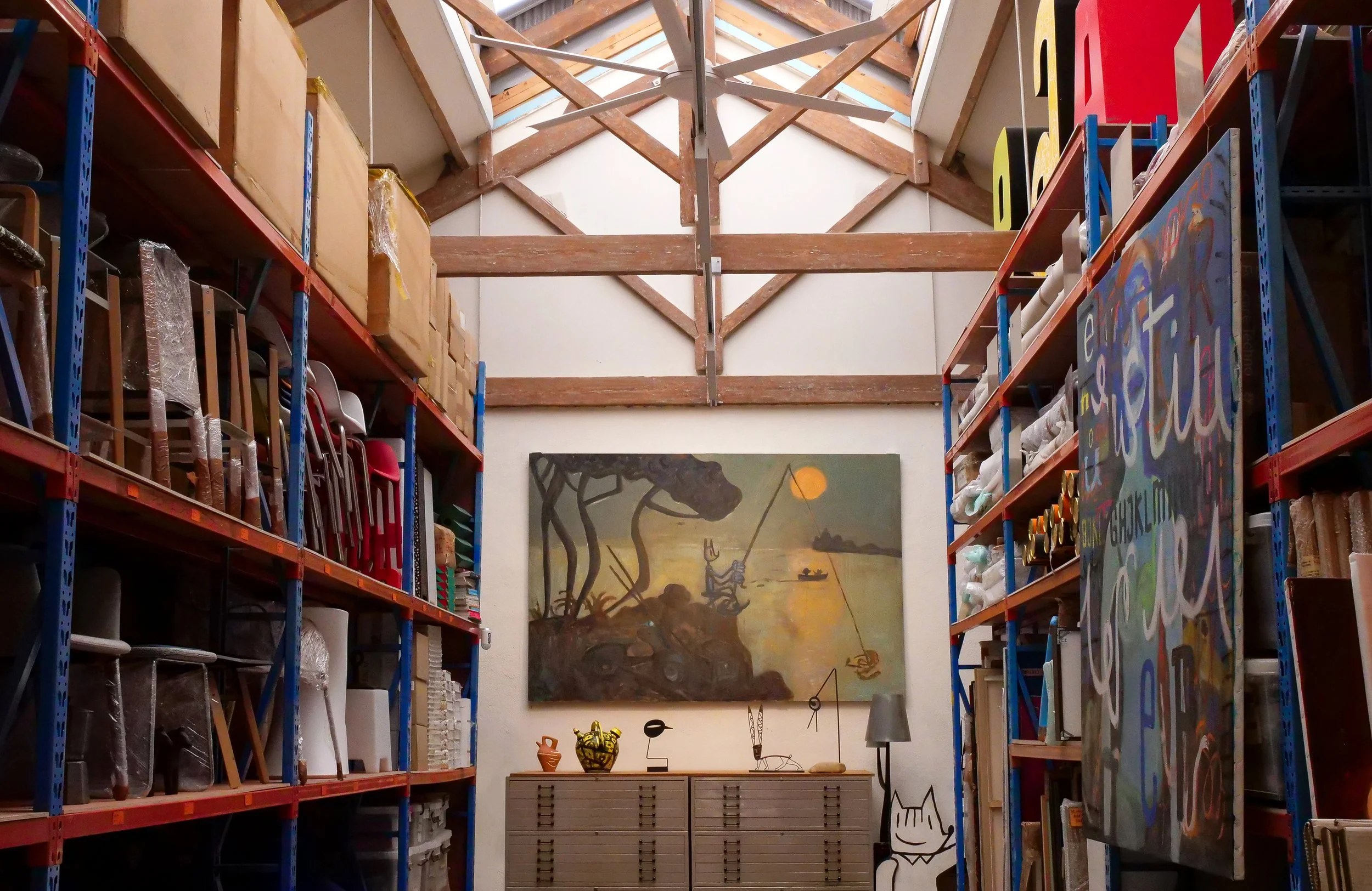 Showroom de Espacio Mariscal en Palo Alto (Barcelona) para comprar obra y ediciones firmadas