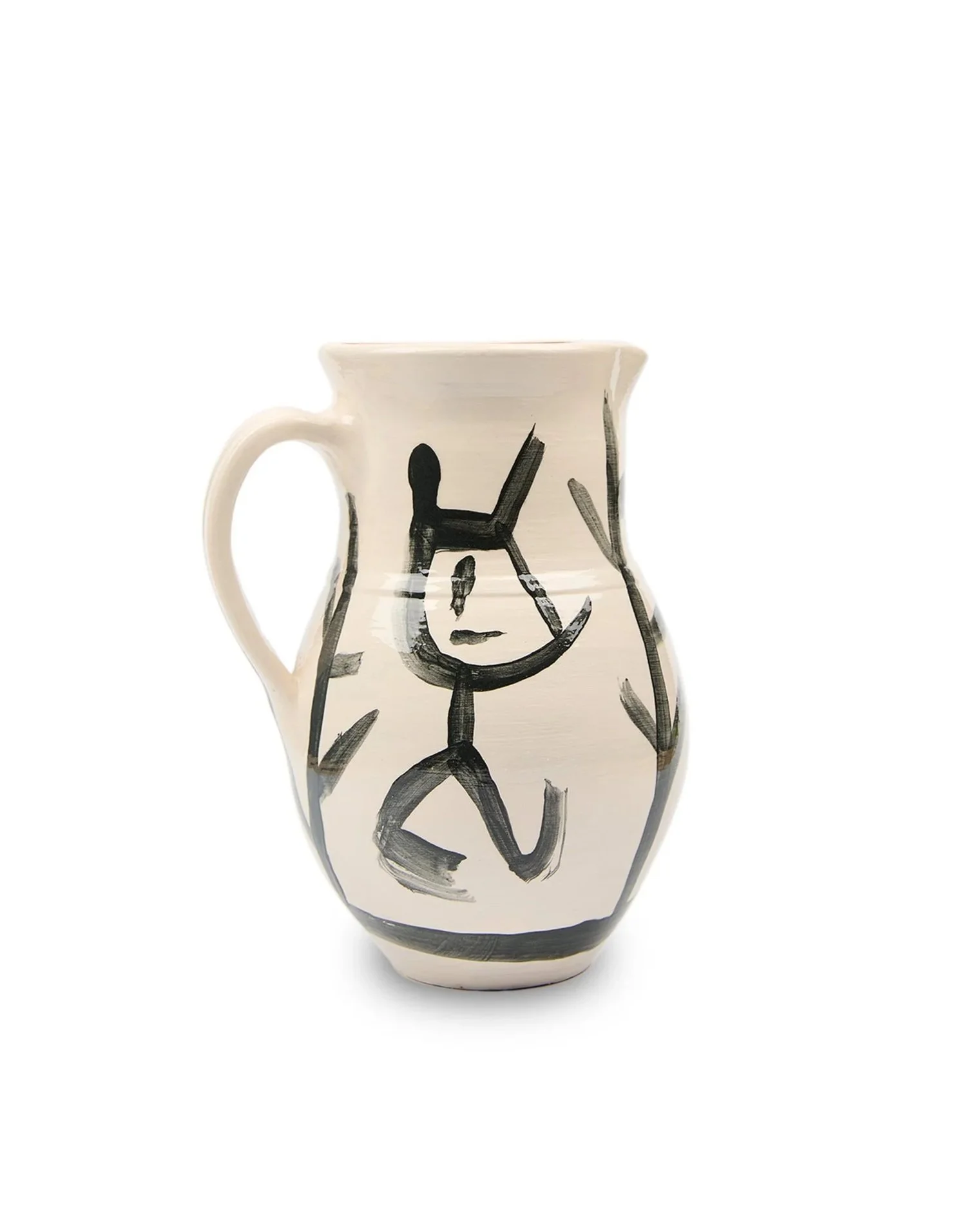 Pequeña jarra cerámica, producida artesanalmente en Aviles. Pintada con engobe blanco y en línea negra unos personajes